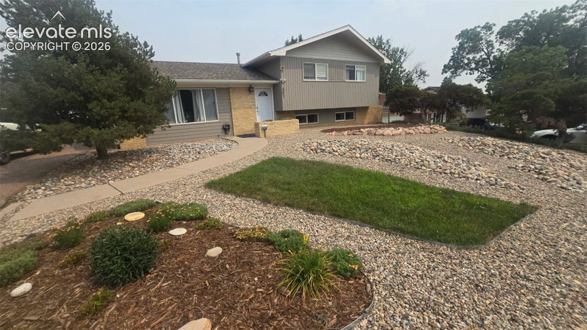 601 Crestridge Avenue — listing photo
