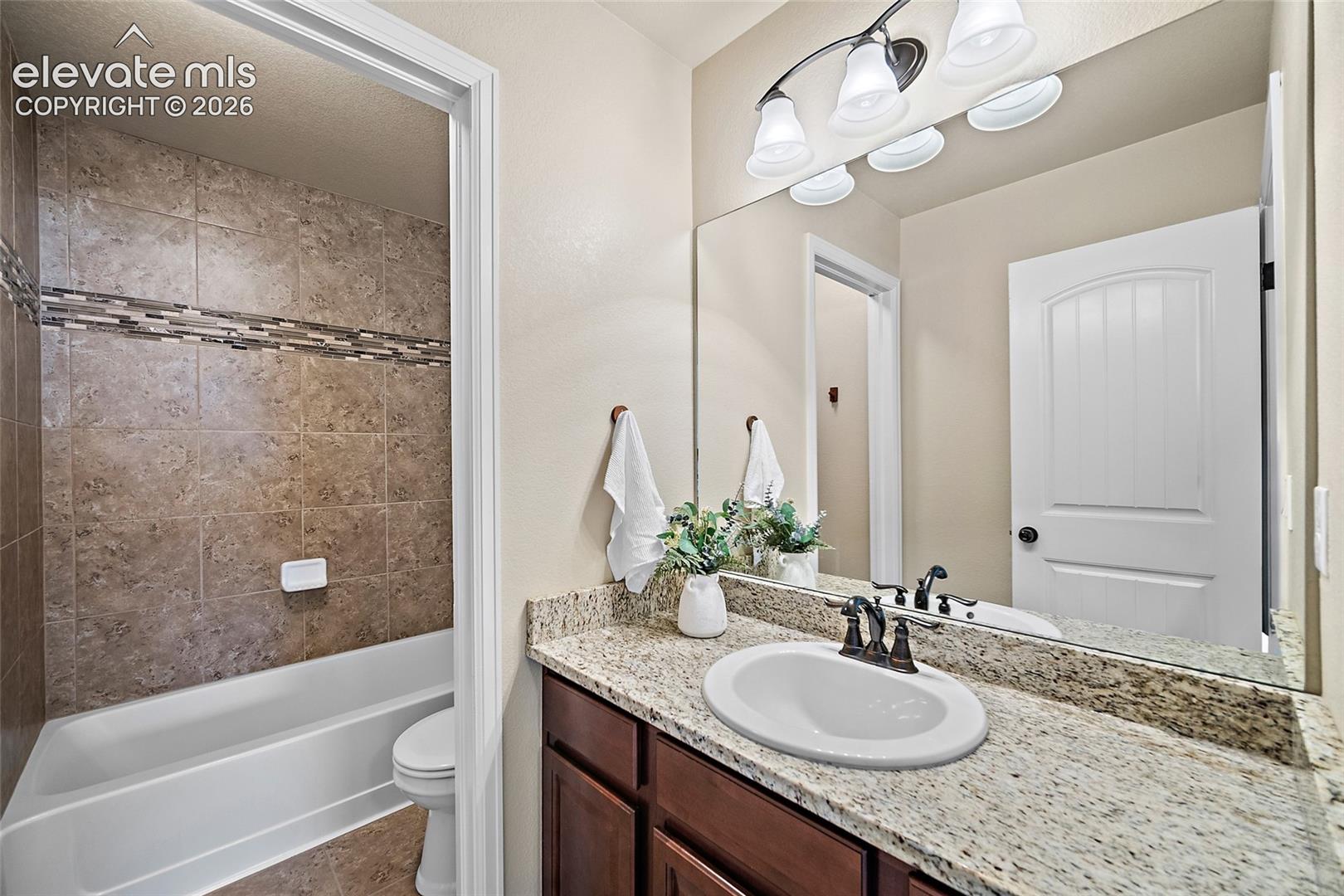 Listing photo 28 for 7246 Dutch Loop
