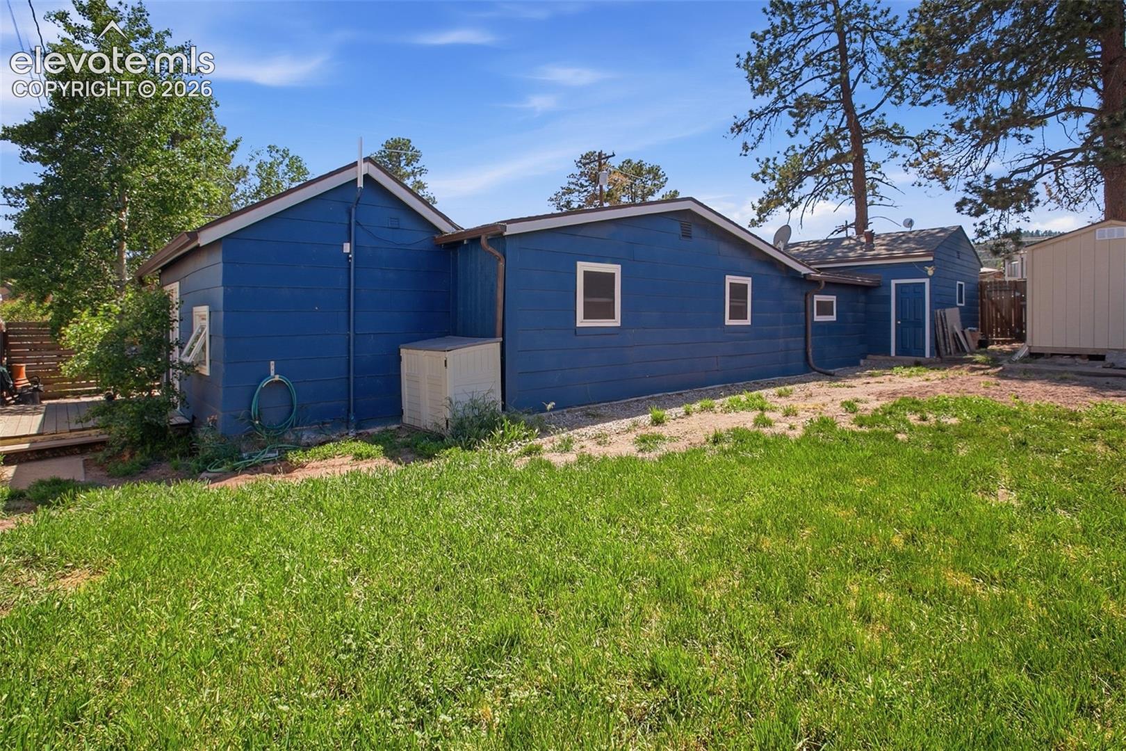 Listing photo 15 for 111 N Pine Street