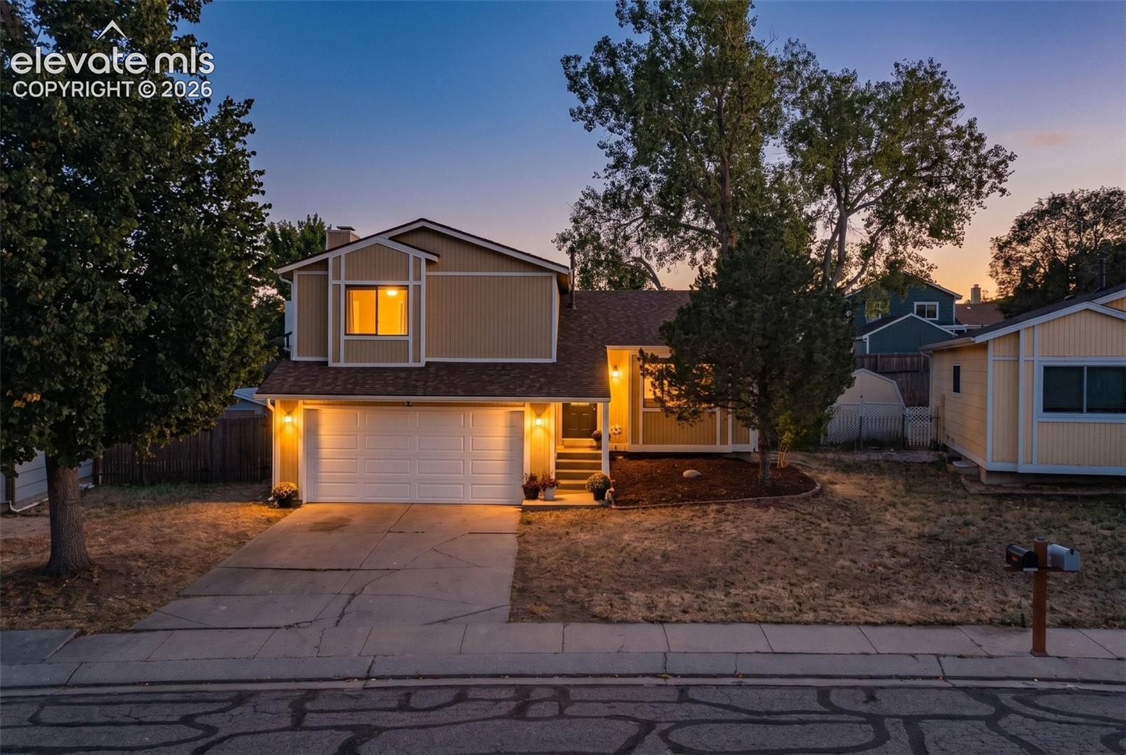 Listing photo 32 for 5555 Alma Terrace