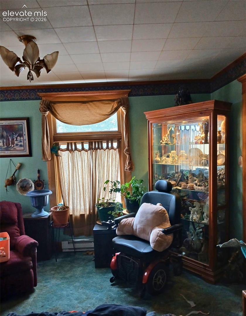 Listing photo 5 for 401 E Carr Avenue