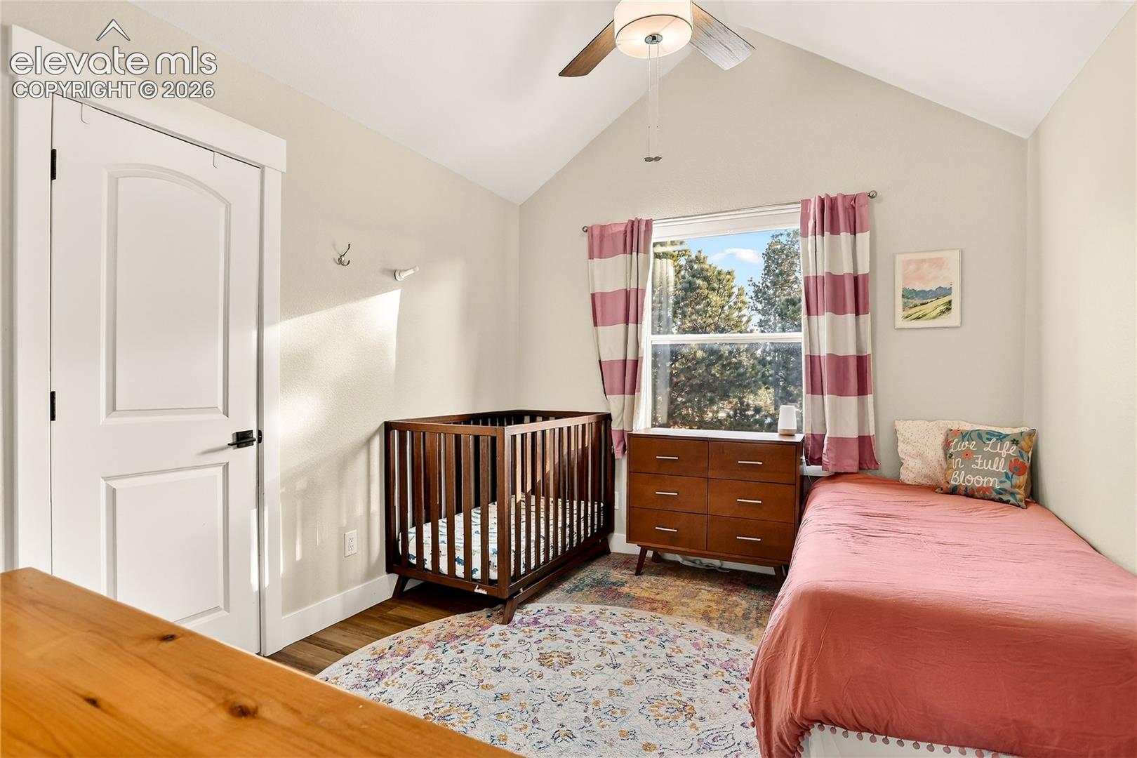 Listing photo 23 for 9920 Hodgen Road