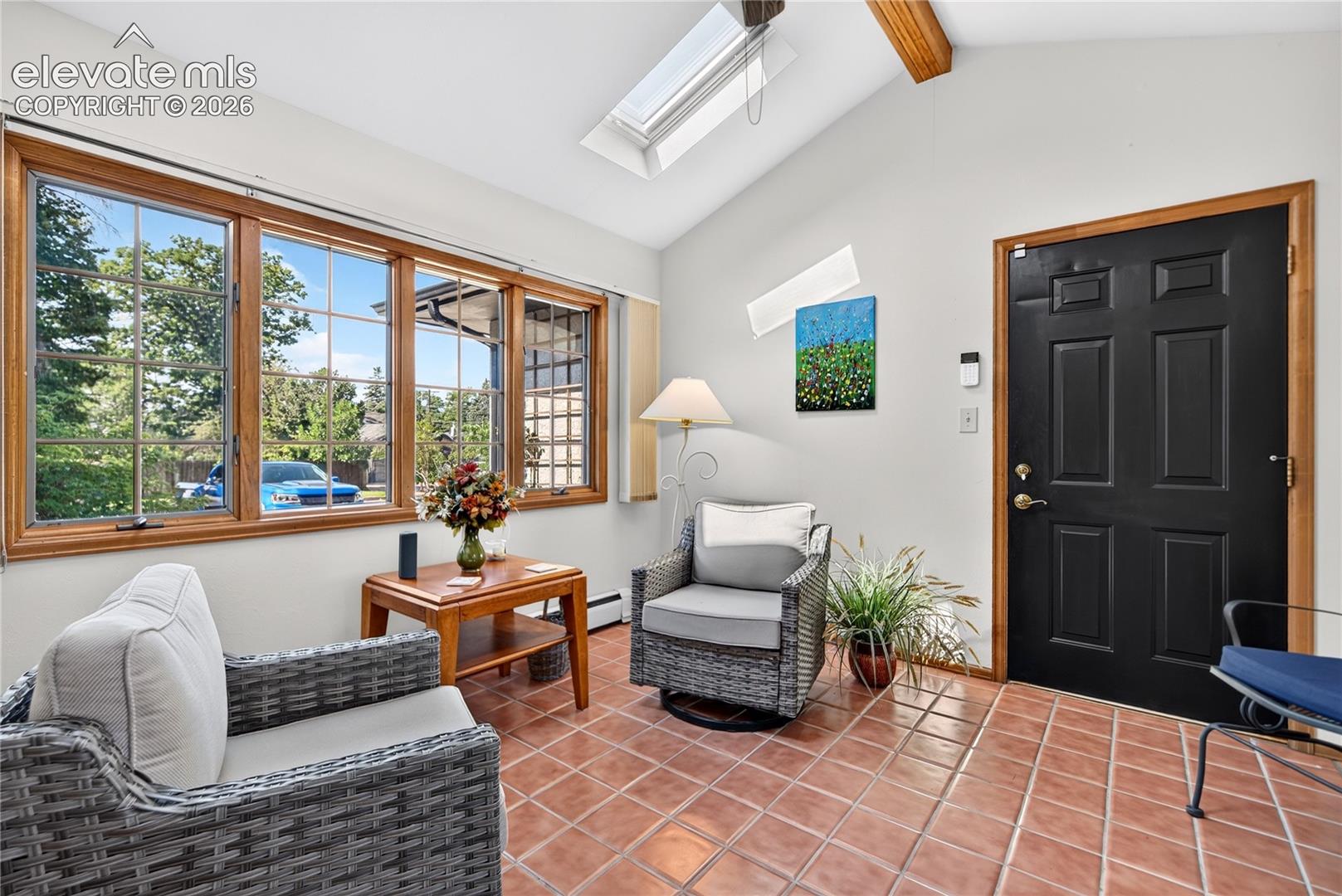 2204 Cascade Avenue, photo 9