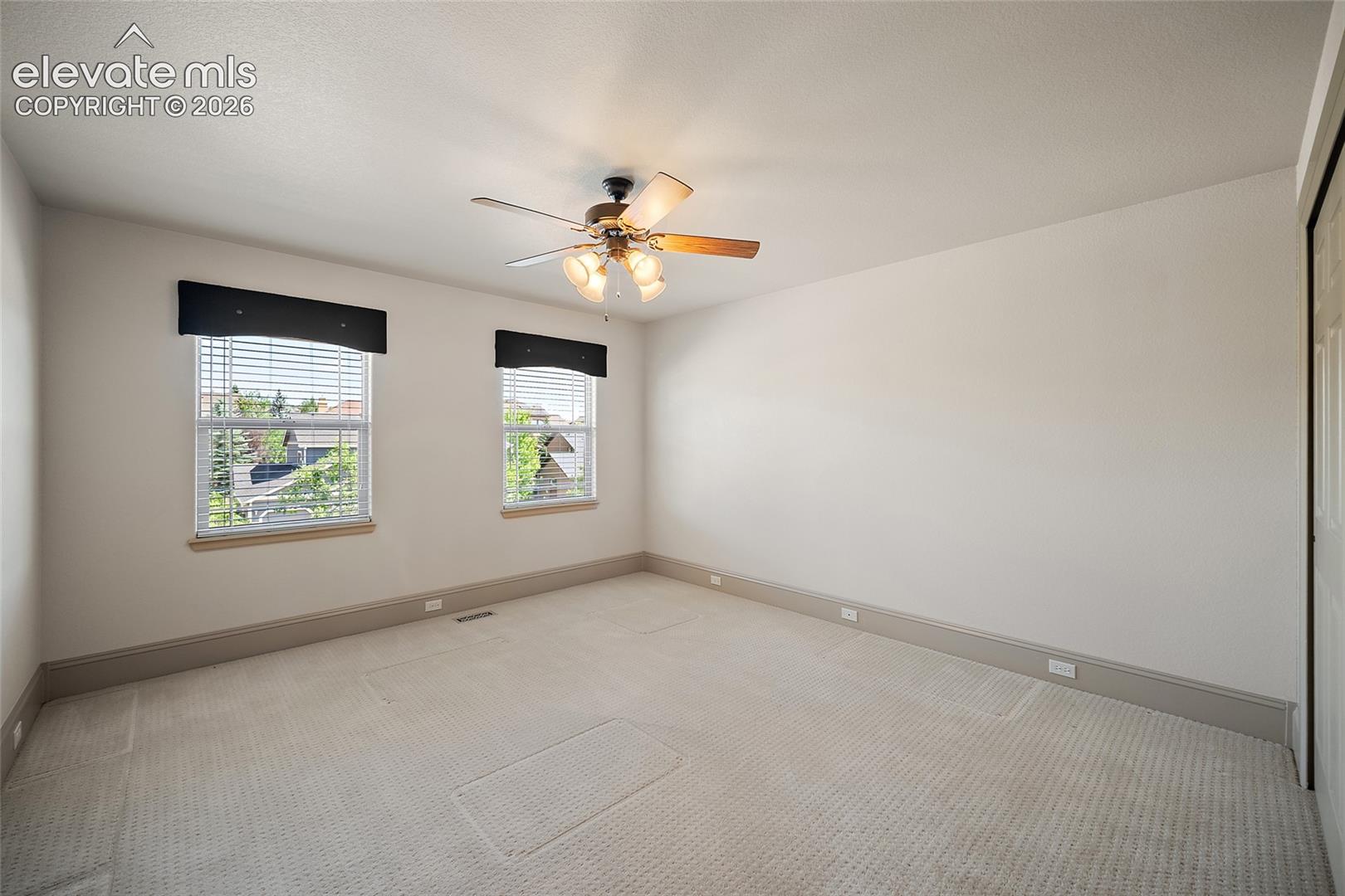 Listing photo 32 for 13434 Crane Canyon Loop