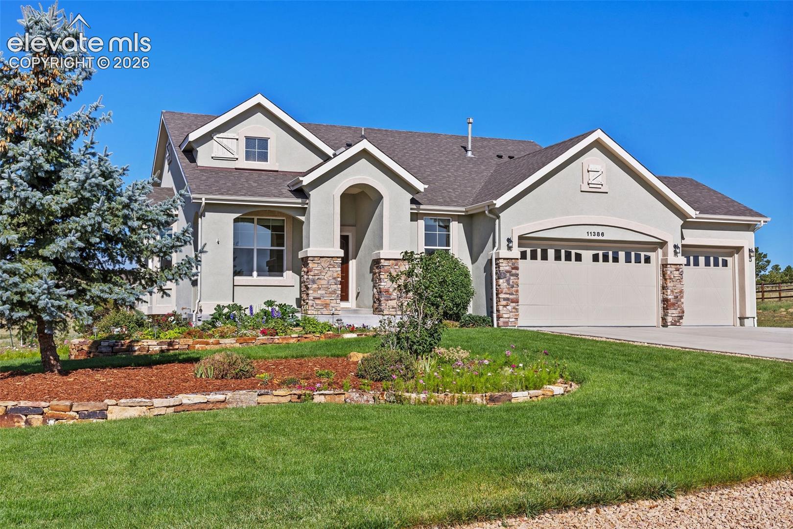 Listing photo 45 for 11386 San Luis Peak Way