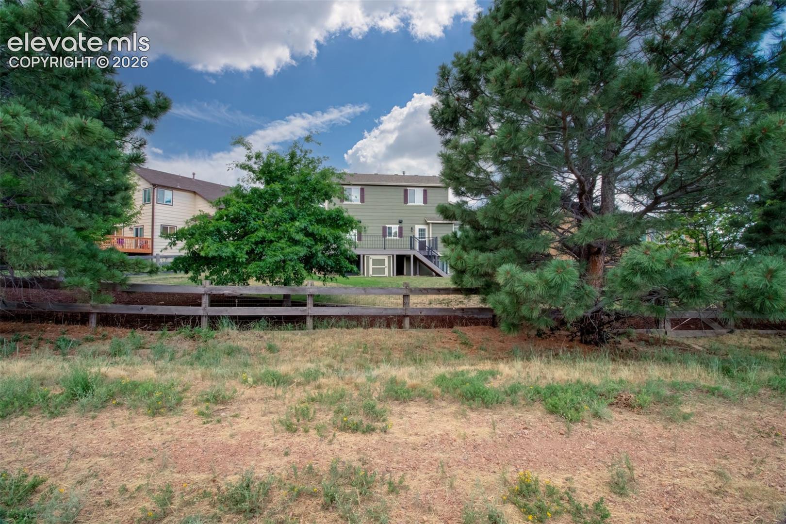 Listing photo 46 for 1136 Lawn Lake Trail