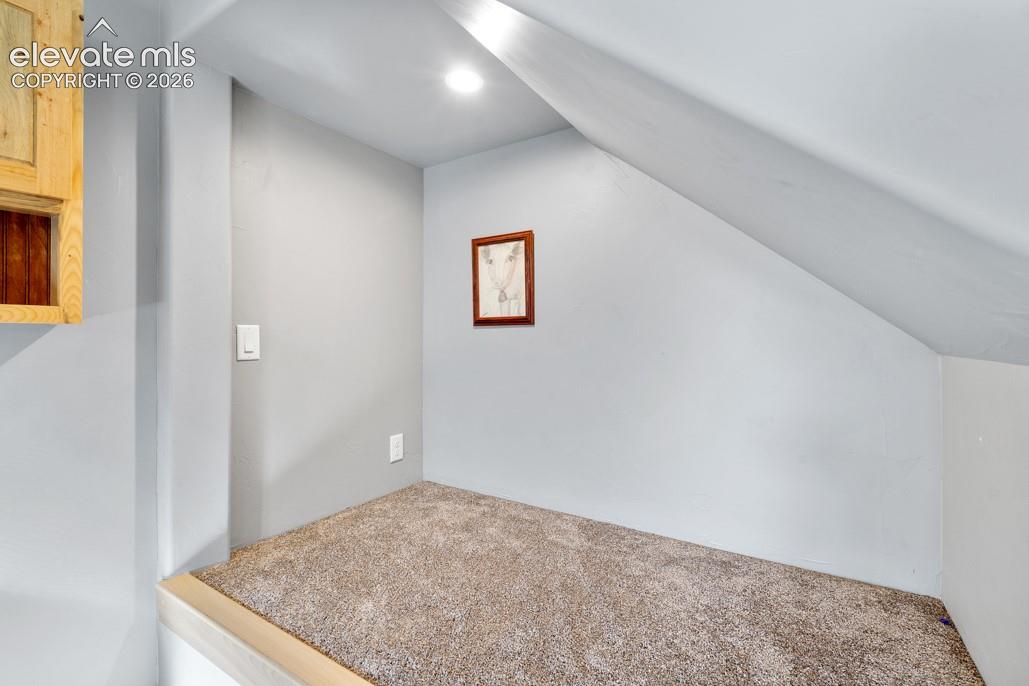 Listing photo 36 for 14490 Westchester Drive