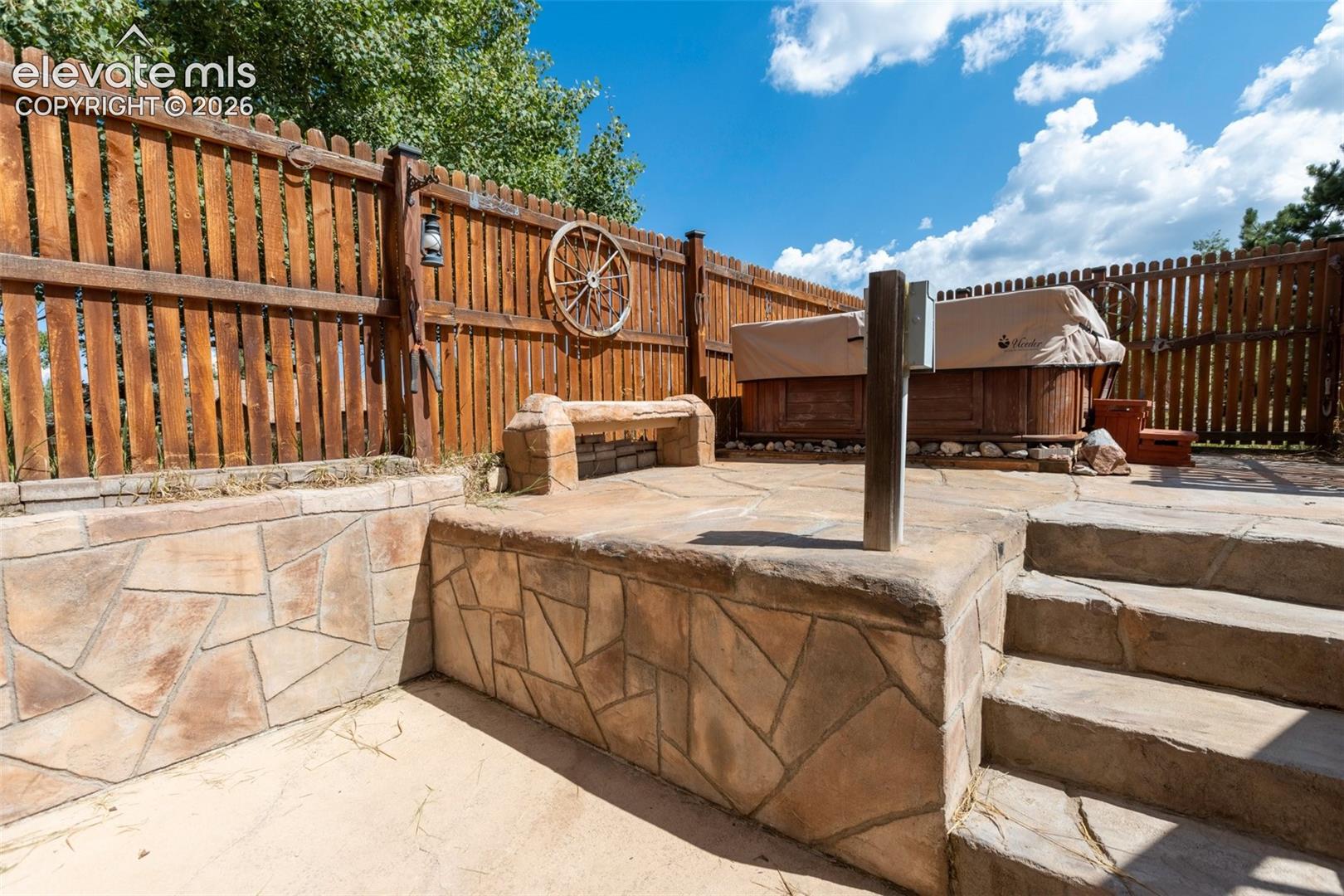 Listing photo 28 for 290 Taopi Circle