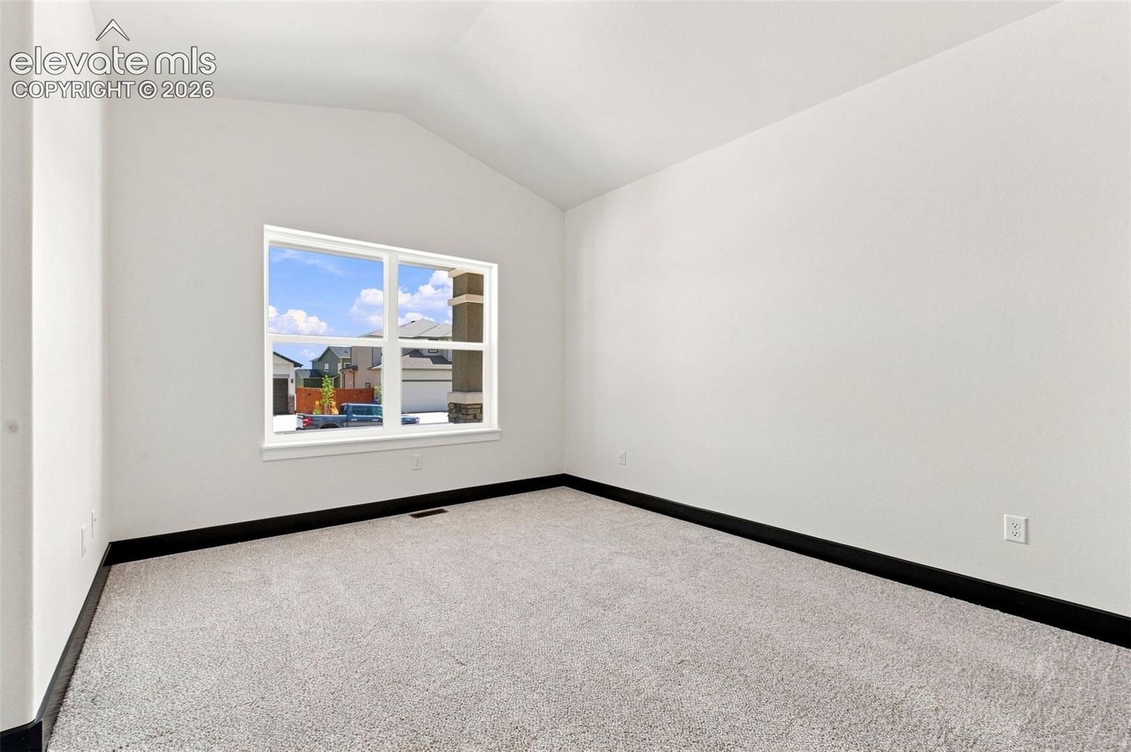Listing photo 23 for 11092 Rolling Ranch Drive