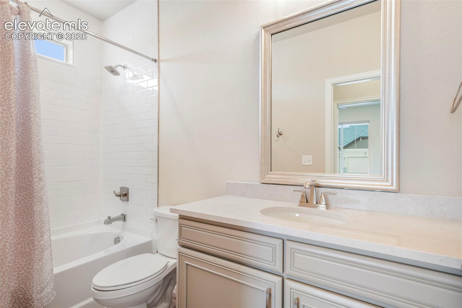 5697 Torrisdale View, photo 8