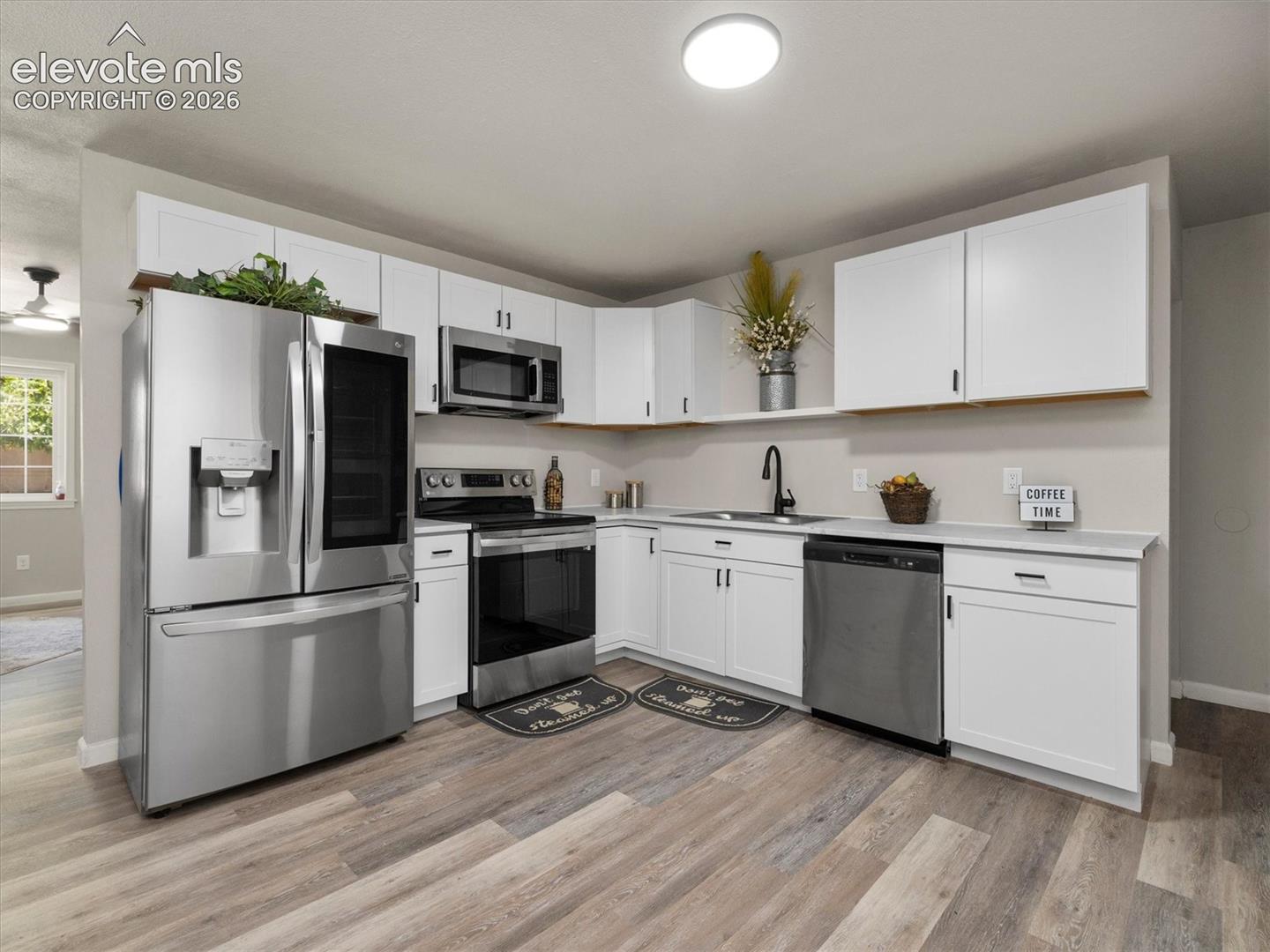 Listing photo 9 for 1522 Whippoorwill Place