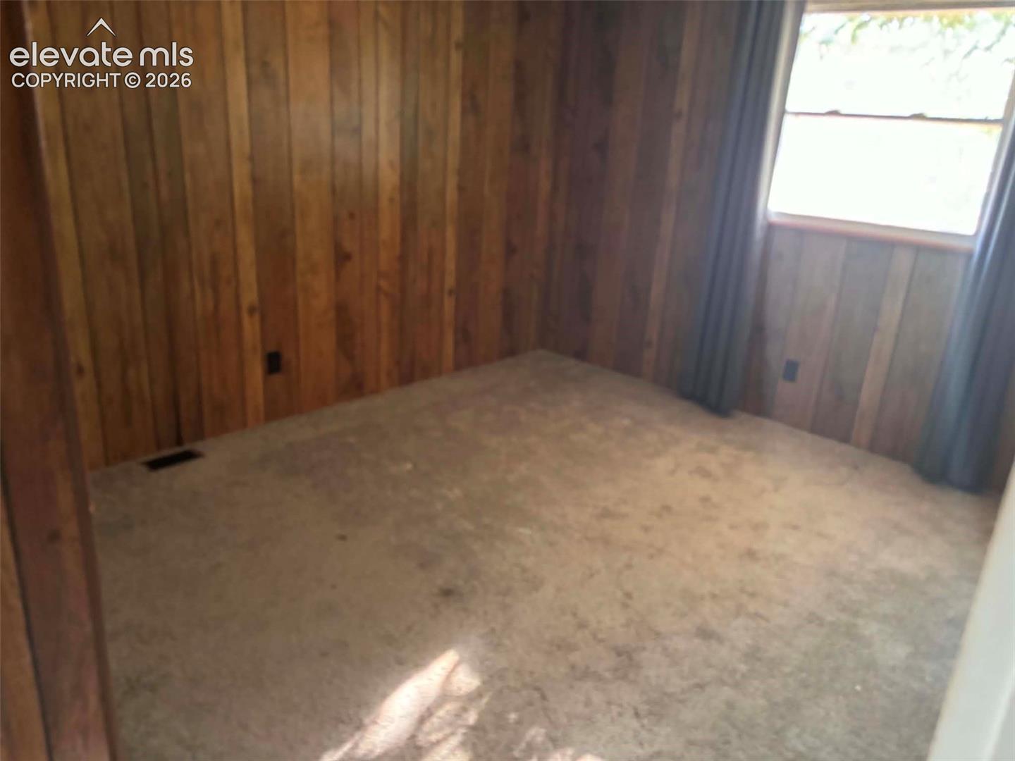 Listing photo 15 for 660 M Street
