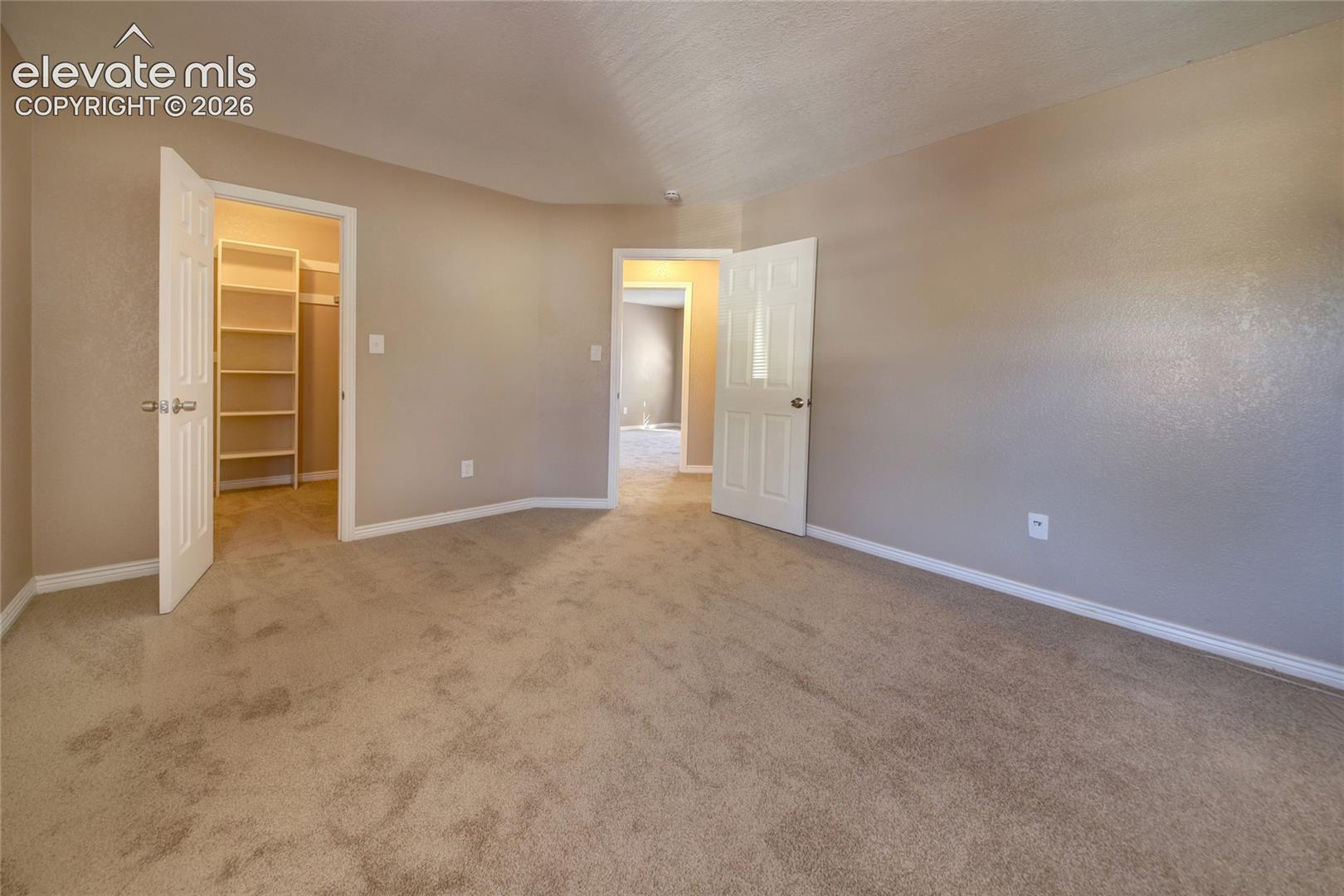 Listing photo 25 for 6425 Galway Drive