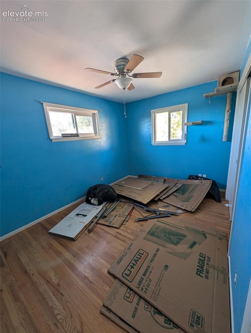 Listing photo 16 for 10 N Garland Avenue