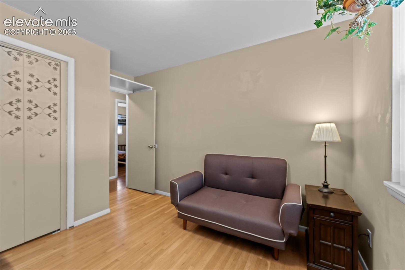 Listing photo 12 for 2227 Saranac Drive