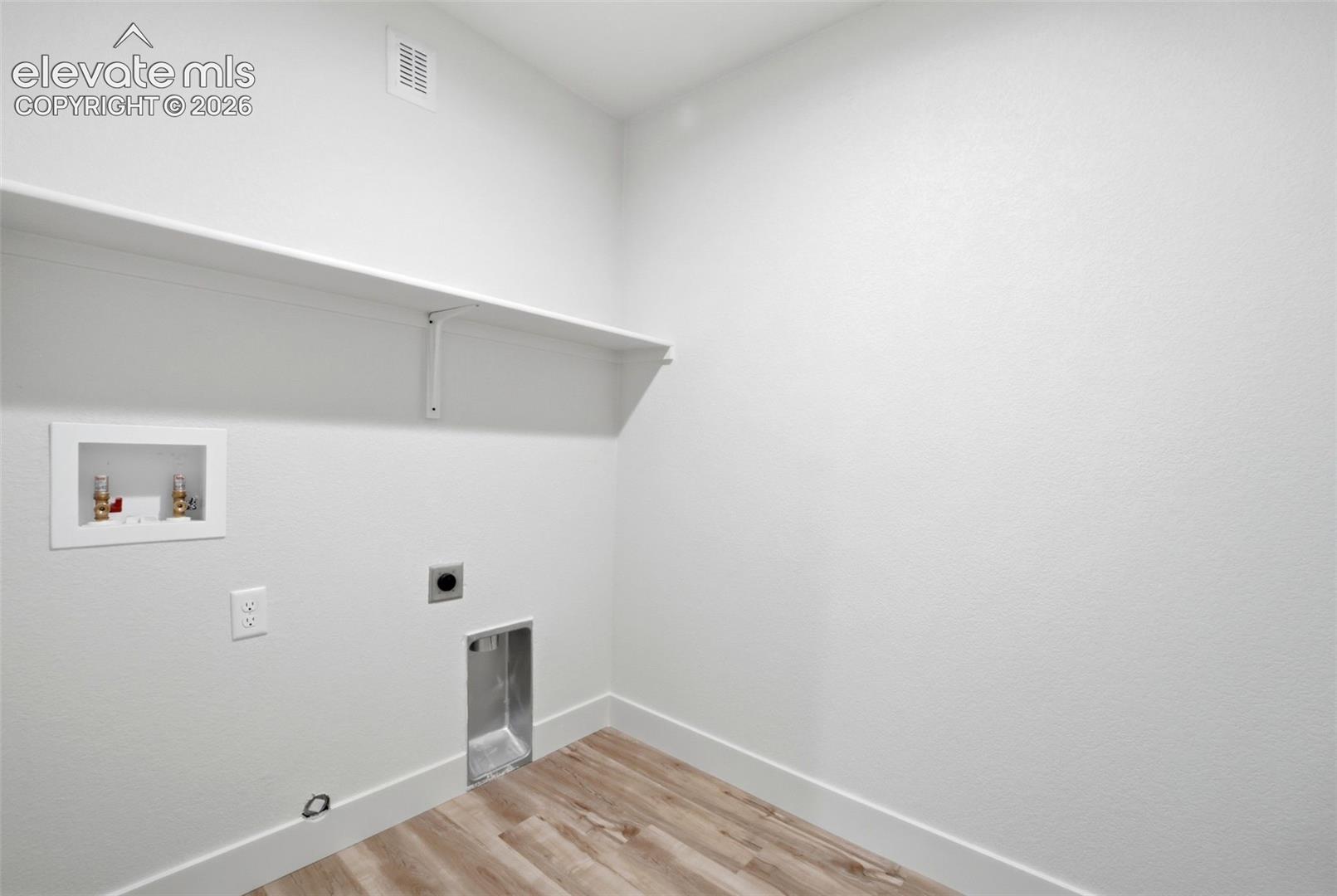 Listing photo 19 for 830 Keystone Loop