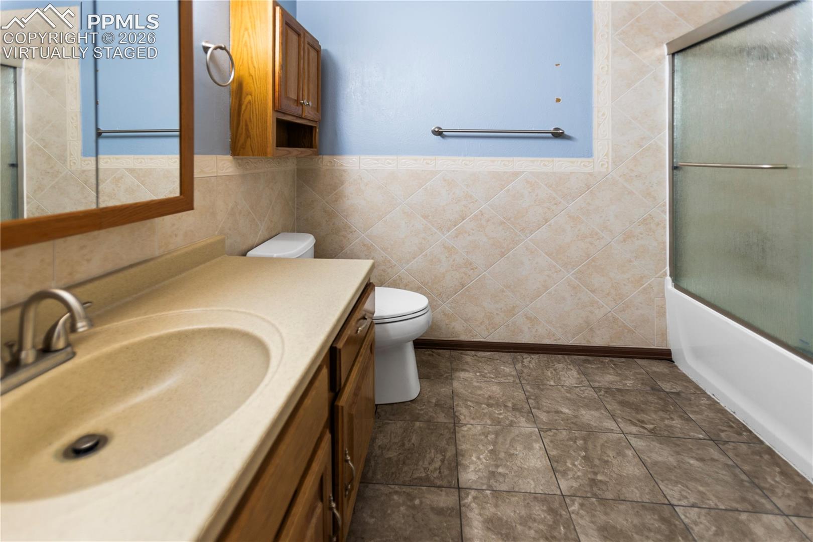 Listing photo 14 for 1129 Forest Hill Road