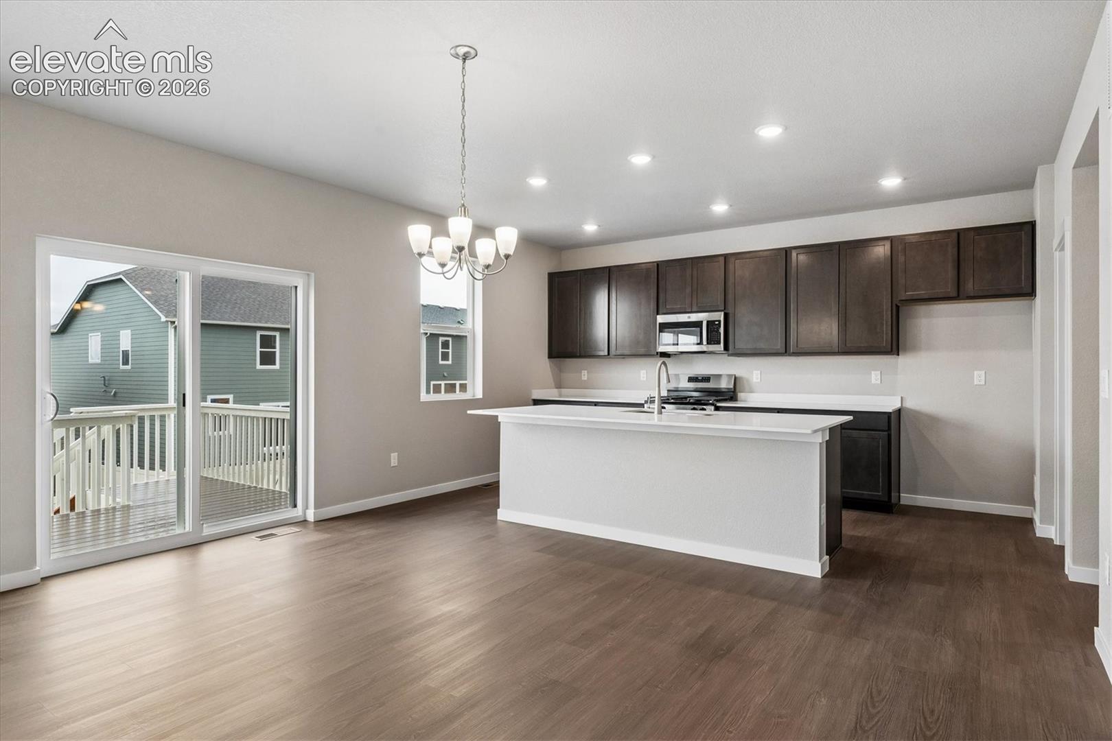 Listing photo 3 for 9708 Blaurock Drive