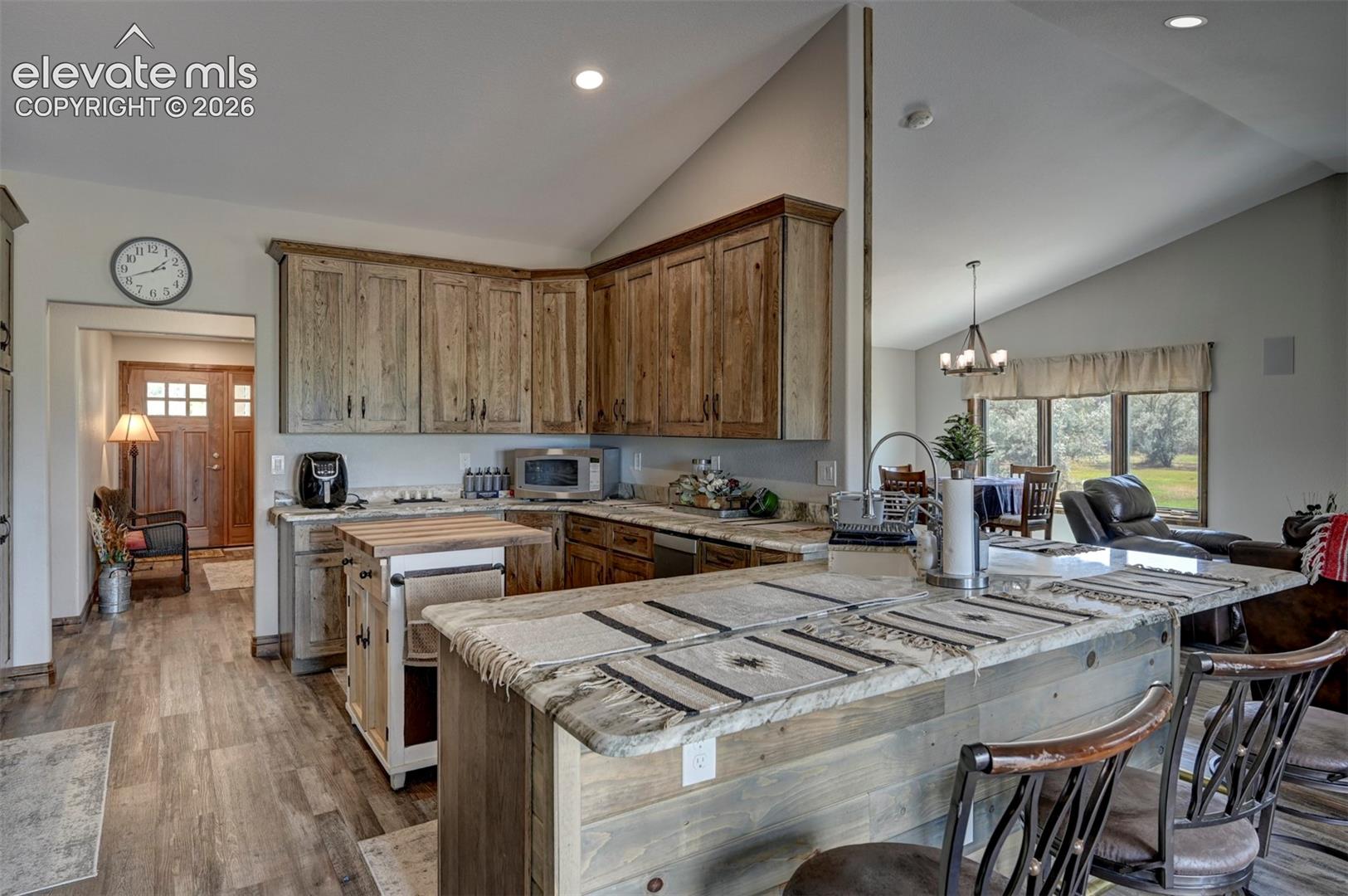 Listing photo 11 for 10130 Shumway Road