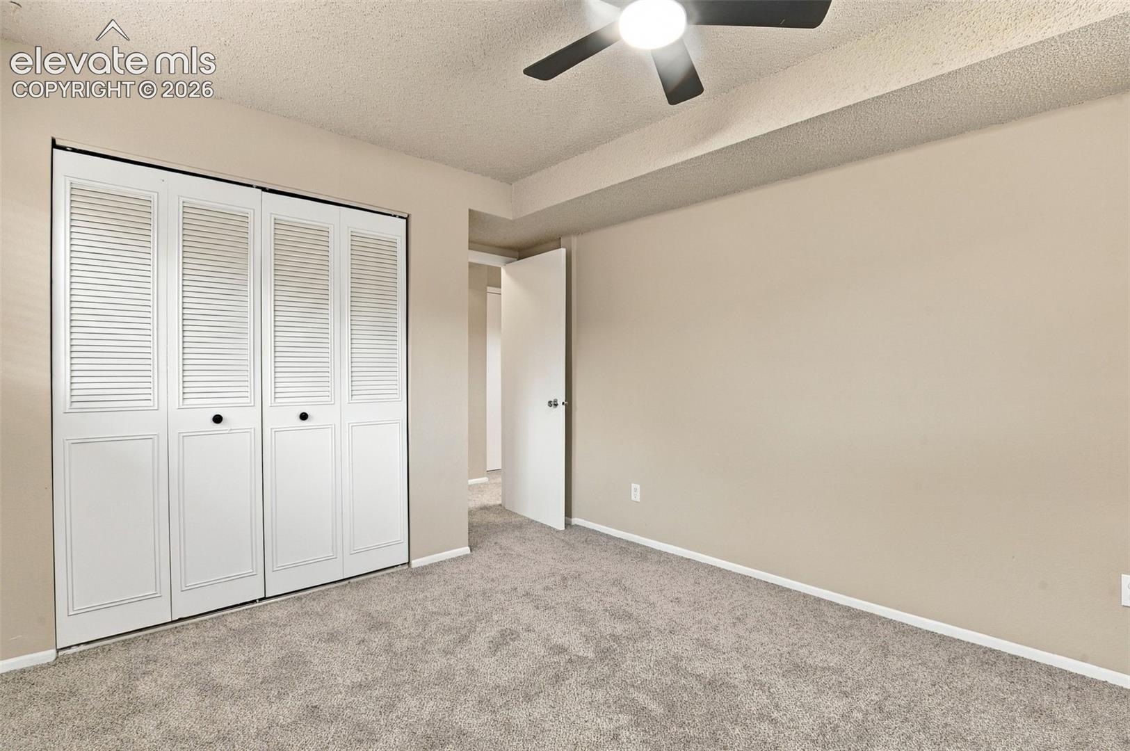 Listing photo 26 for 1070 Applewood Drive
