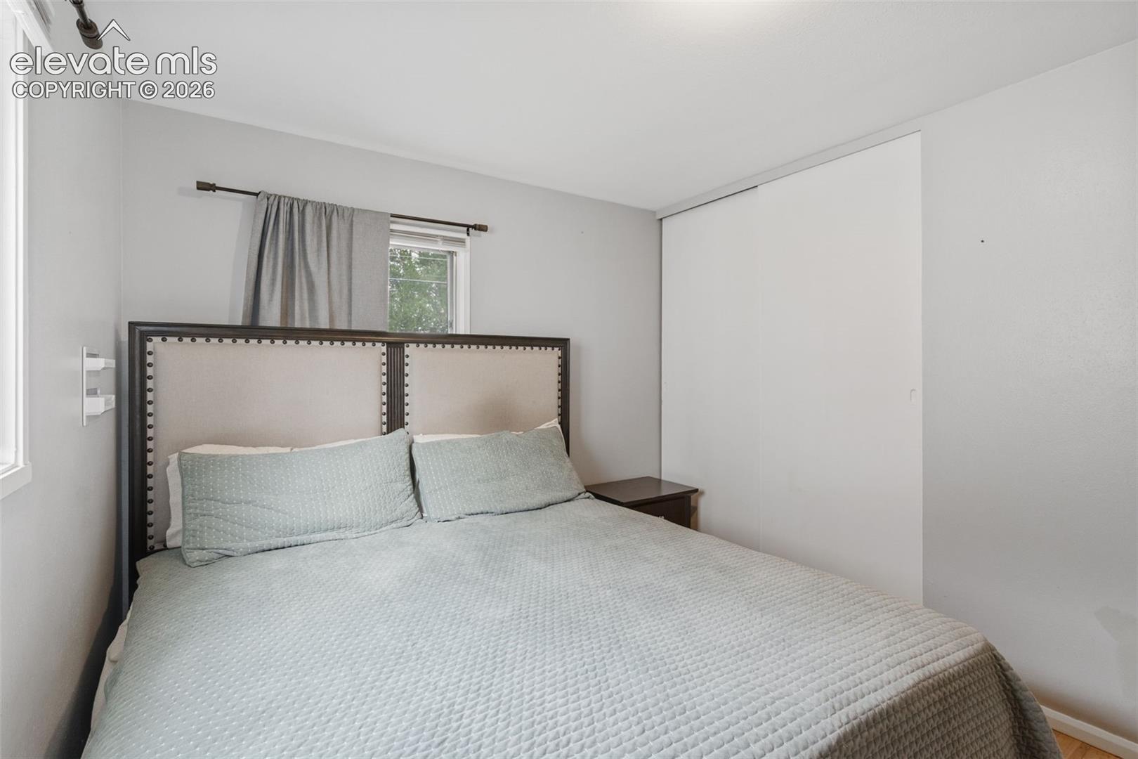 Listing photo 17 for 1138 Florence Avenue
