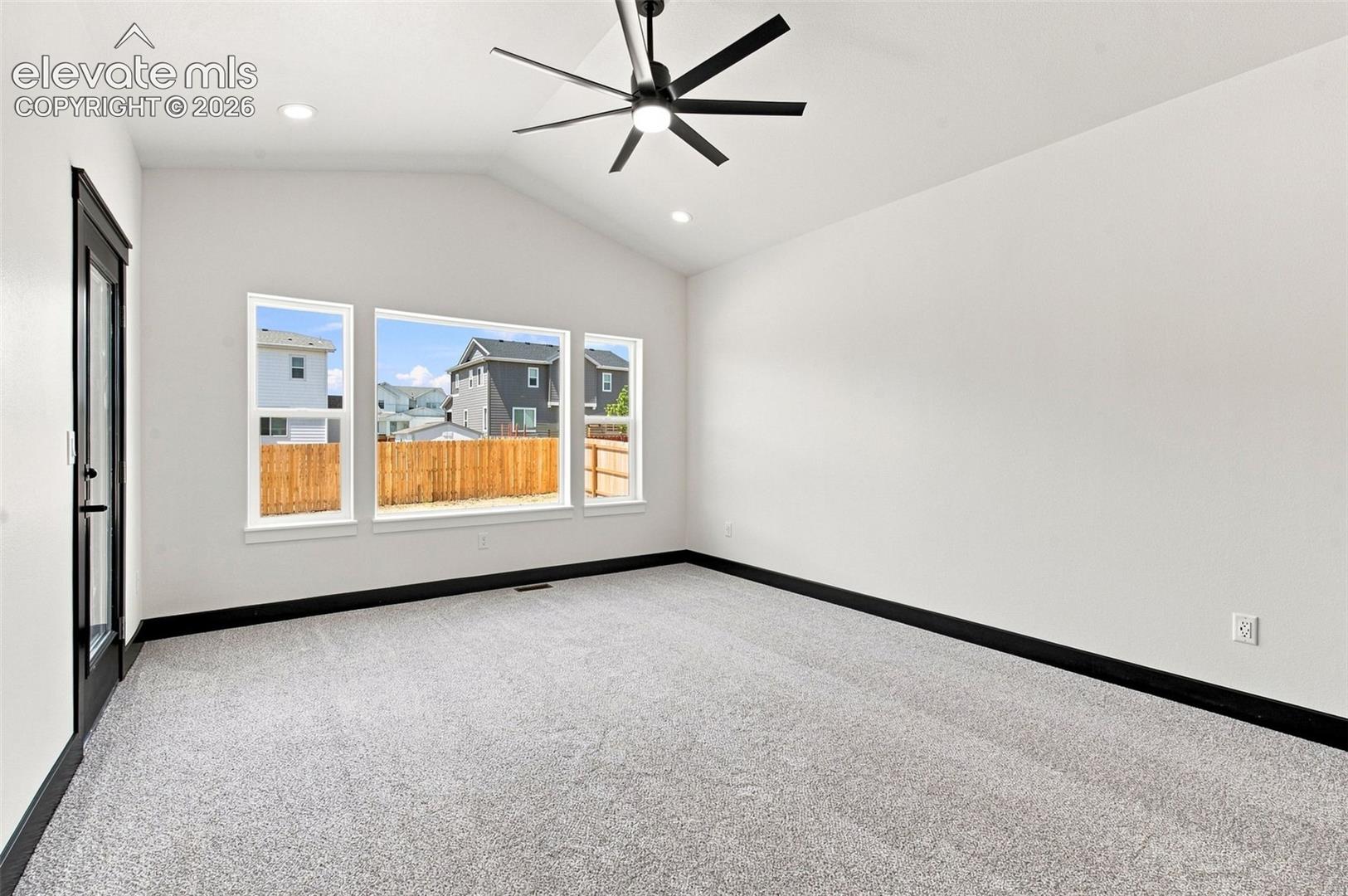 Listing photo 15 for 11092 Rolling Ranch Drive