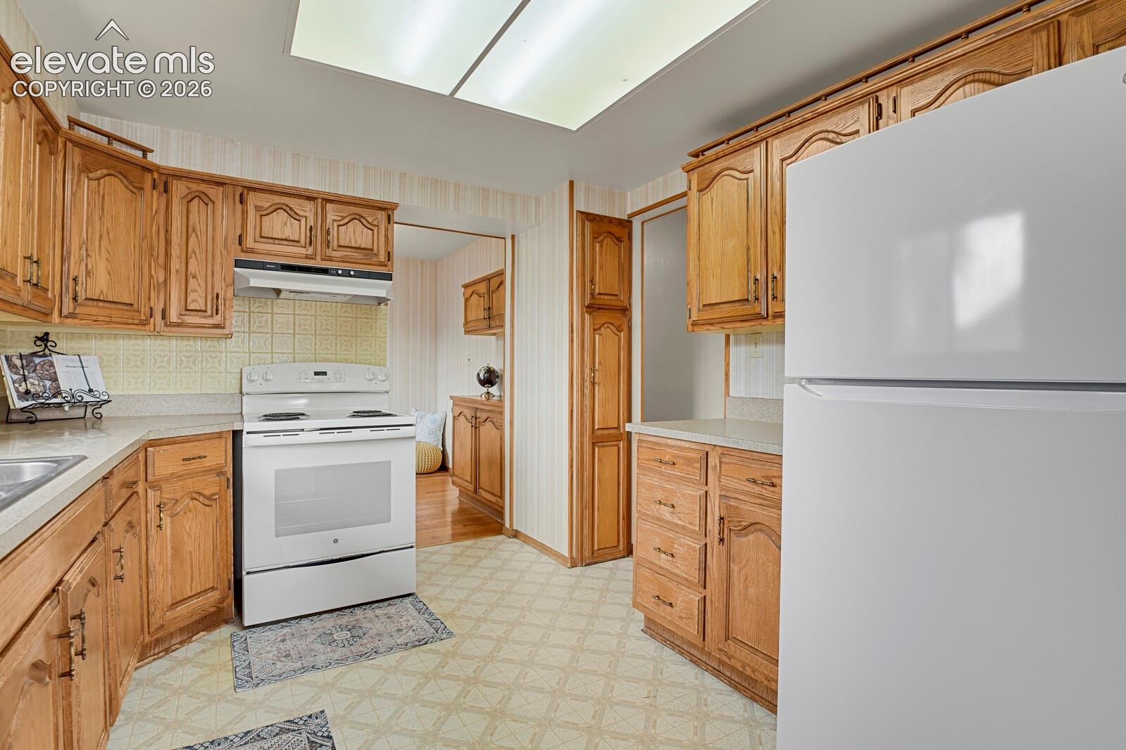 6820 Cliff Palace Court, photo 16