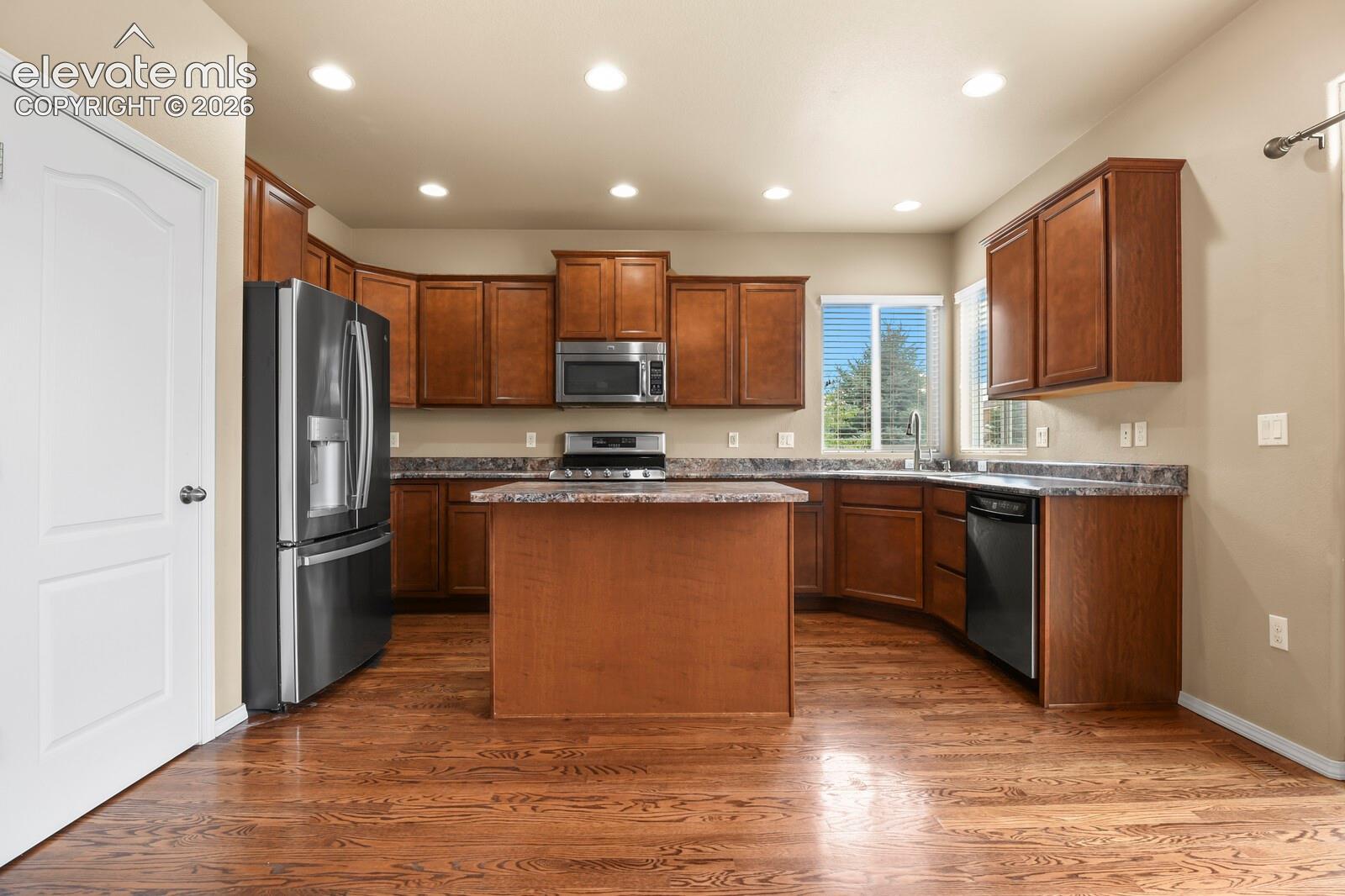 Listing photo 15 for 7914 Antelope Meadows Circle