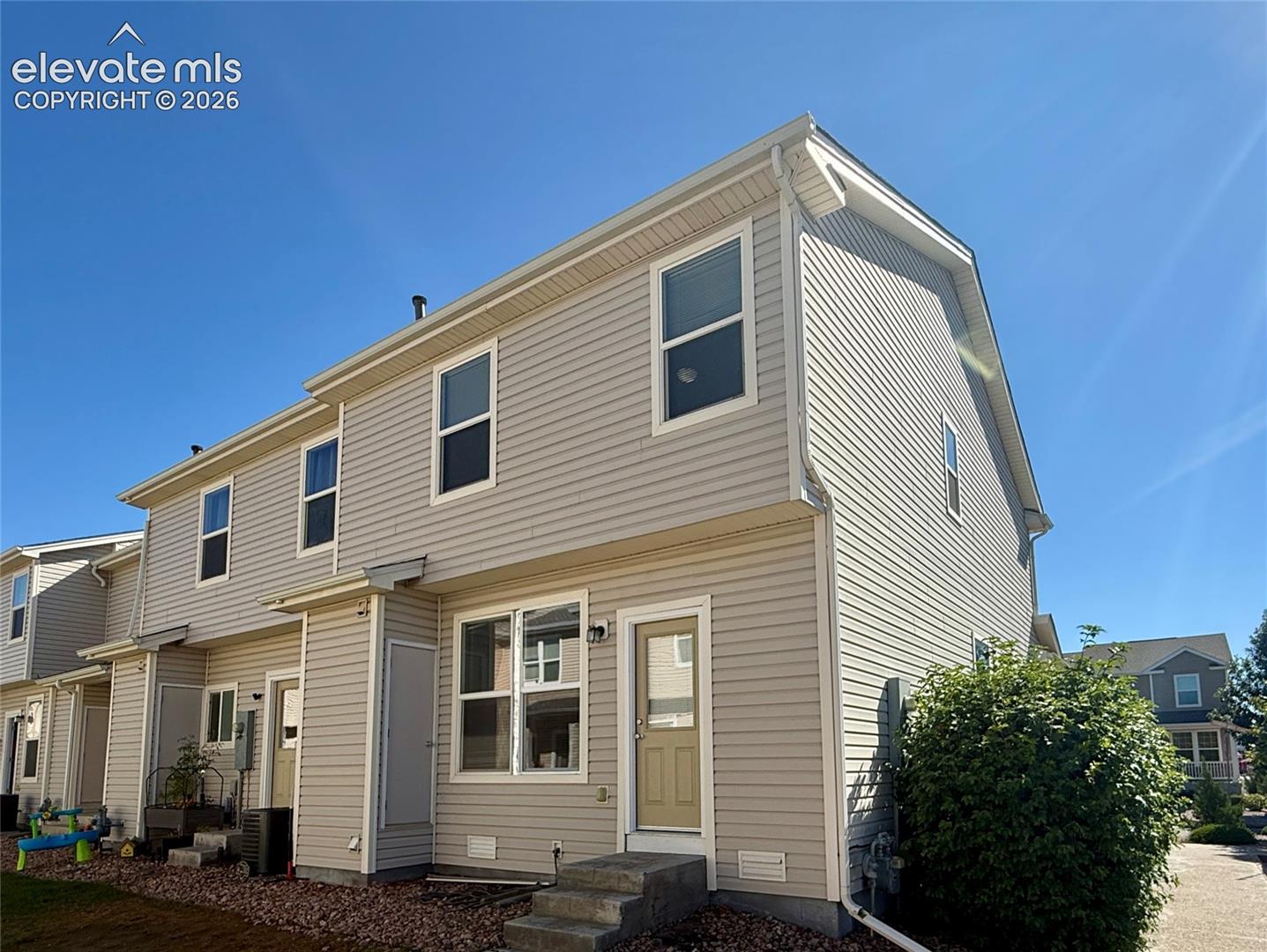 Listing photo 23 for 10586 Country Park Point