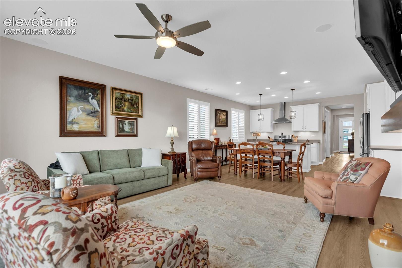 Listing photo 9 for 1592 Maggie Mae Lane