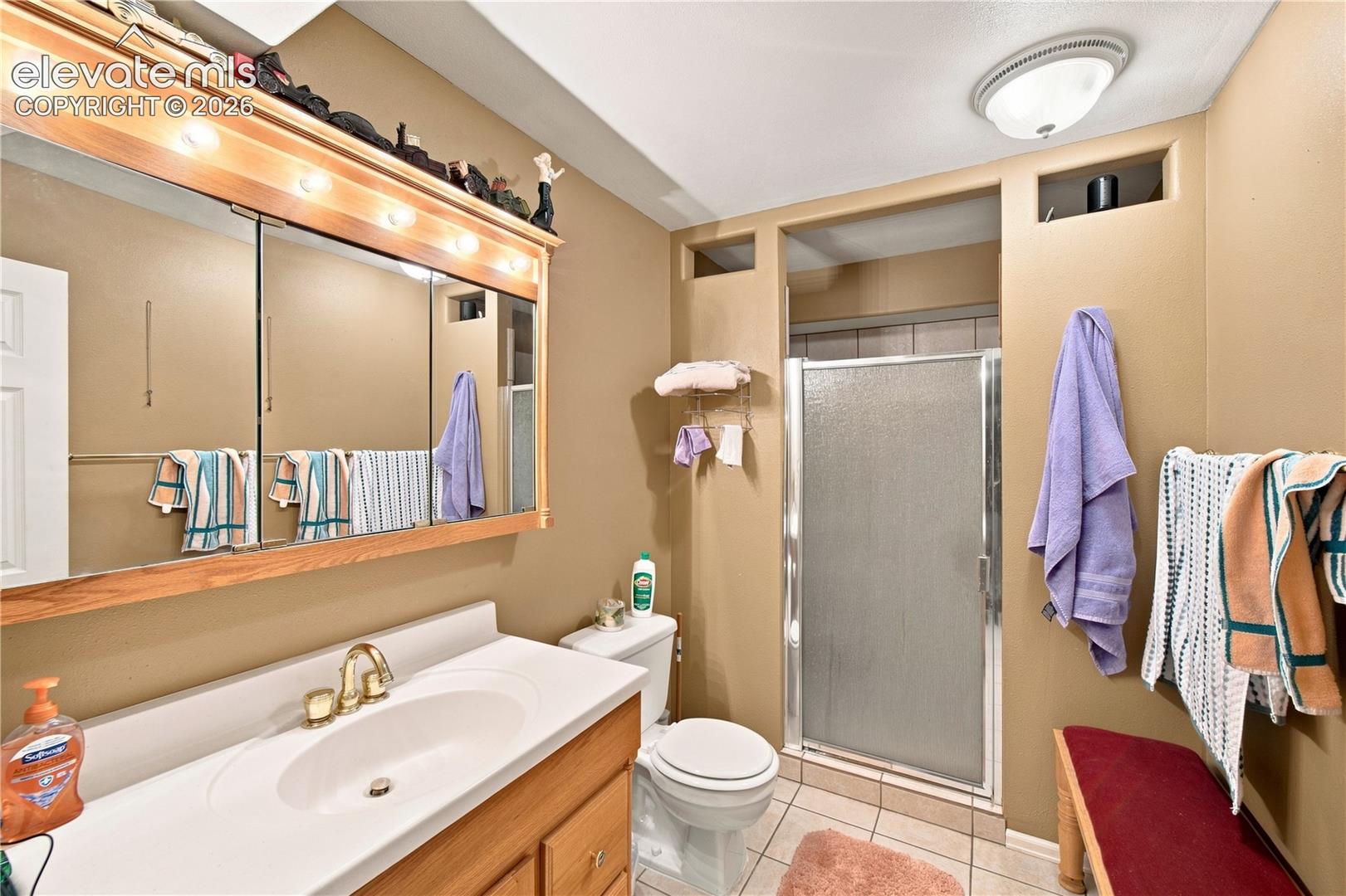 Listing photo 26 for 635 E Inca Court