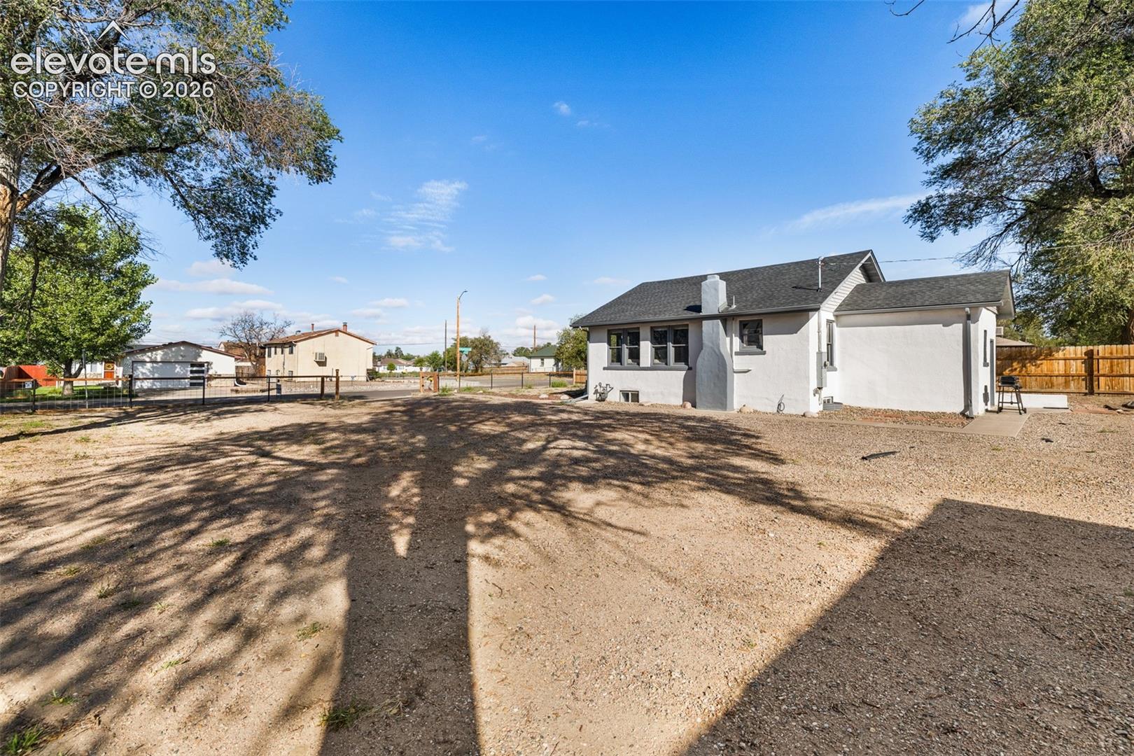 Listing photo 25 for 2330 Cheyenne Avenue