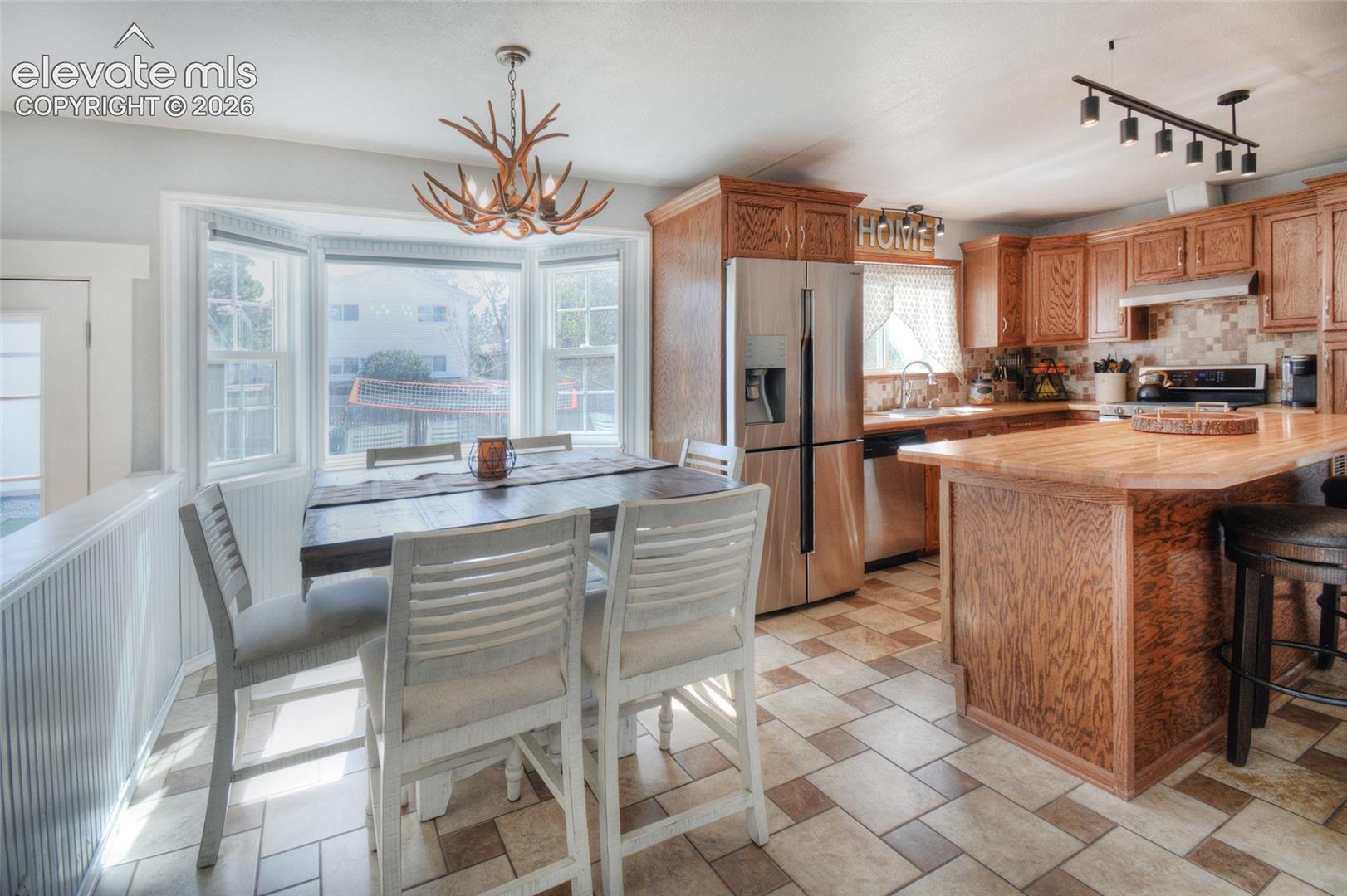 Listing photo 11 for 2955 Rhapsody Drive