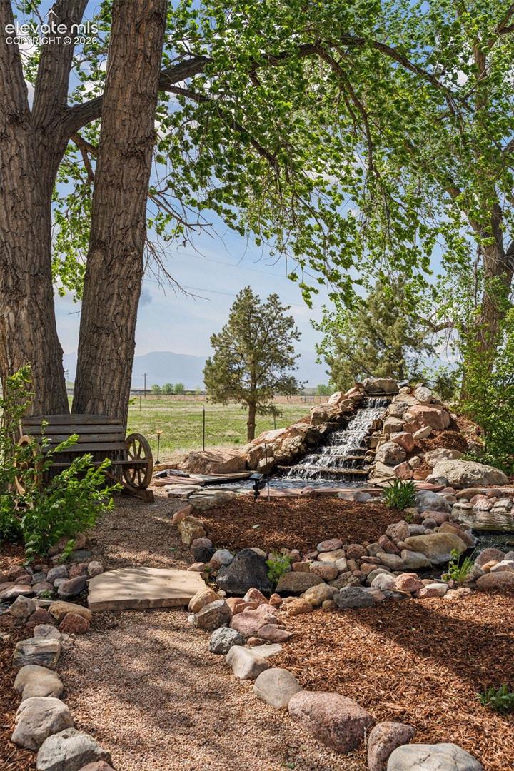 Listing photo 7 for 16990 Old Pueblo Road
