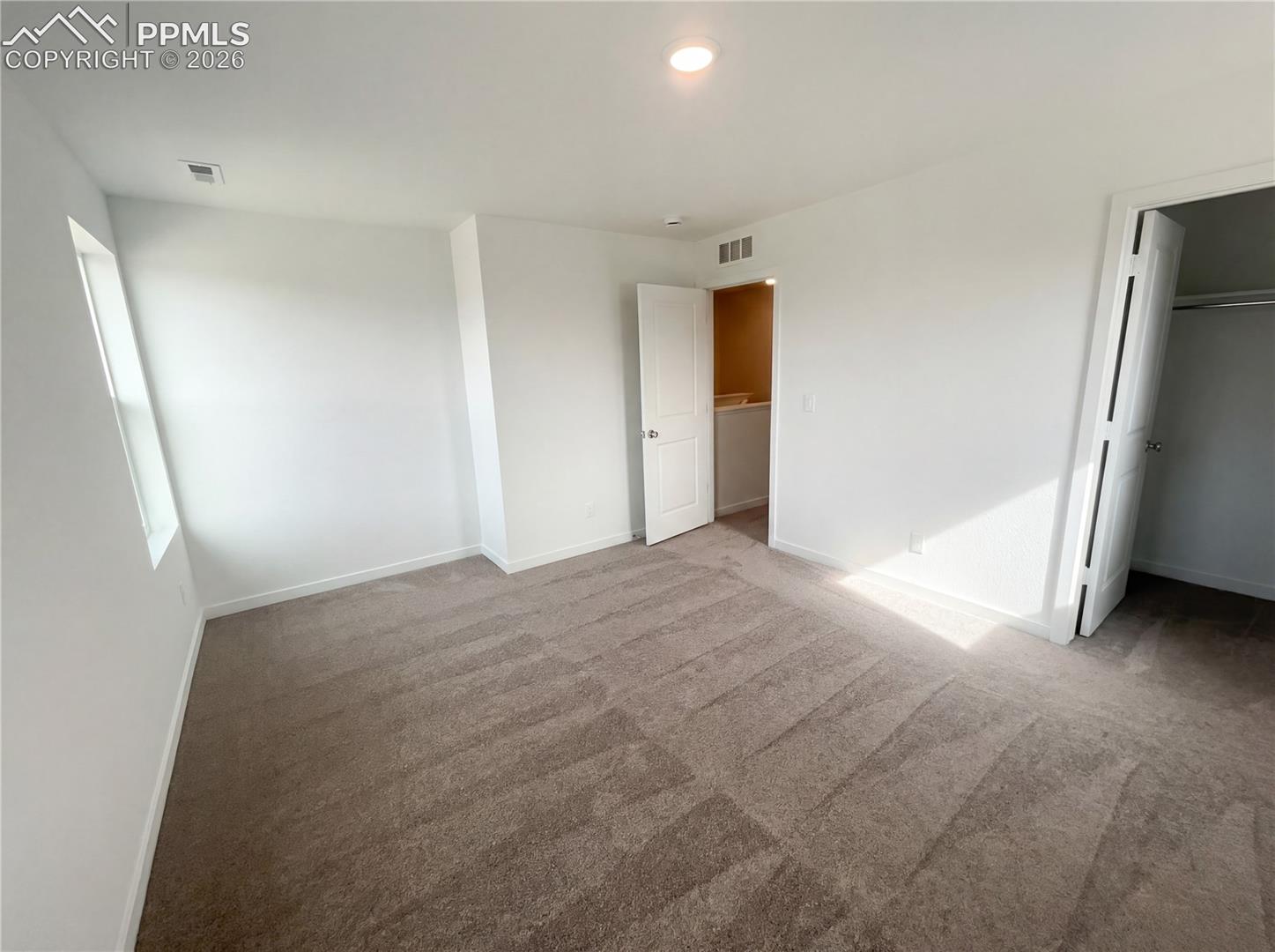 Listing photo 9 for 7851 Desert Wrangler Drive