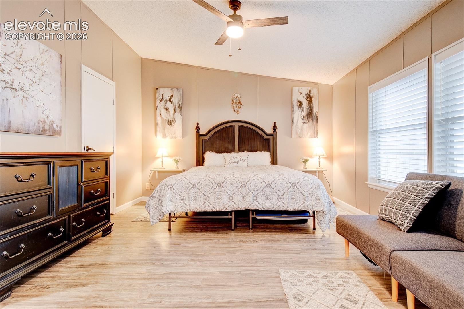 Listing photo 11 for 30255 Antioch Road