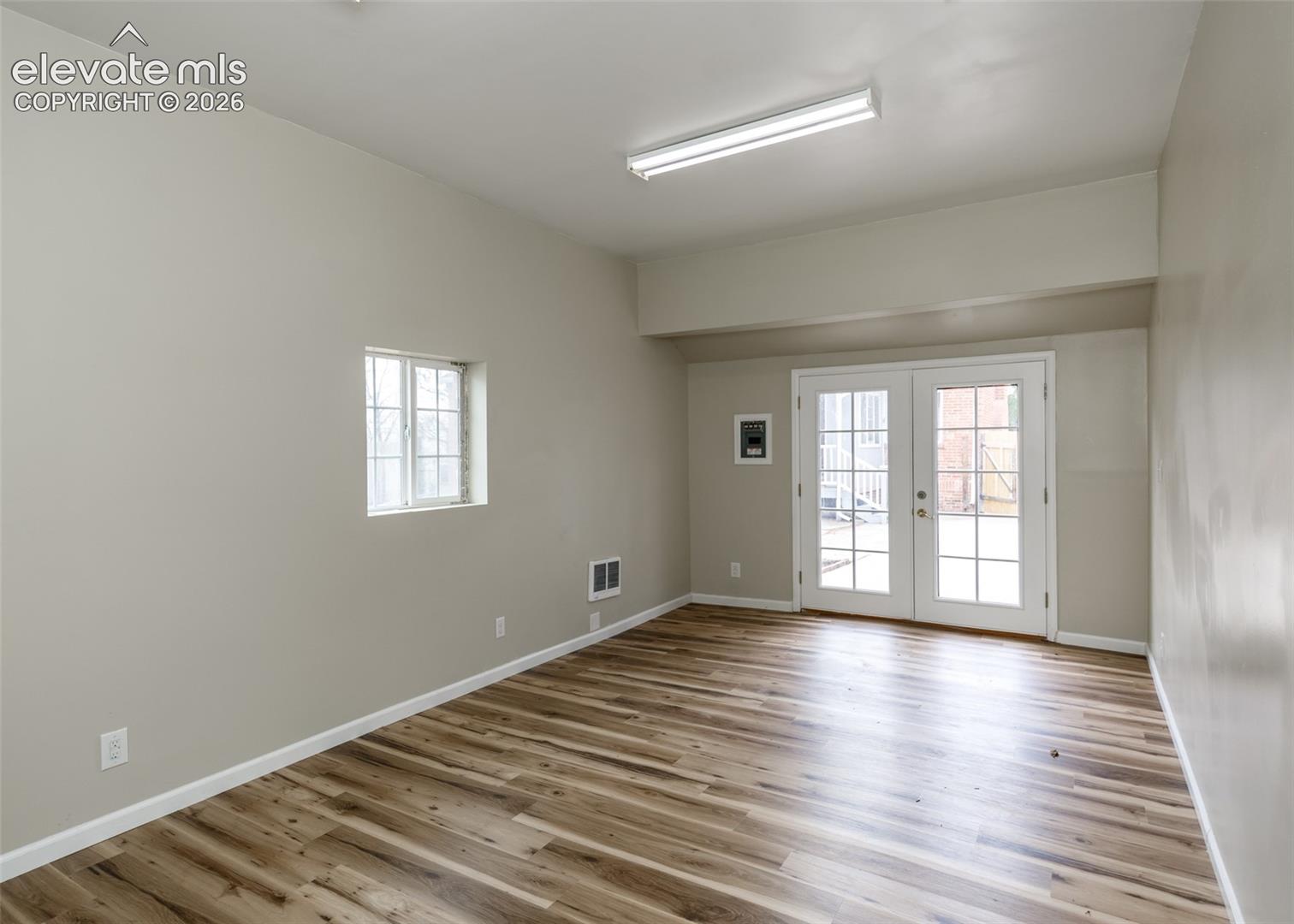 Listing photo 43 for 1306 W Abriendo Avenue
