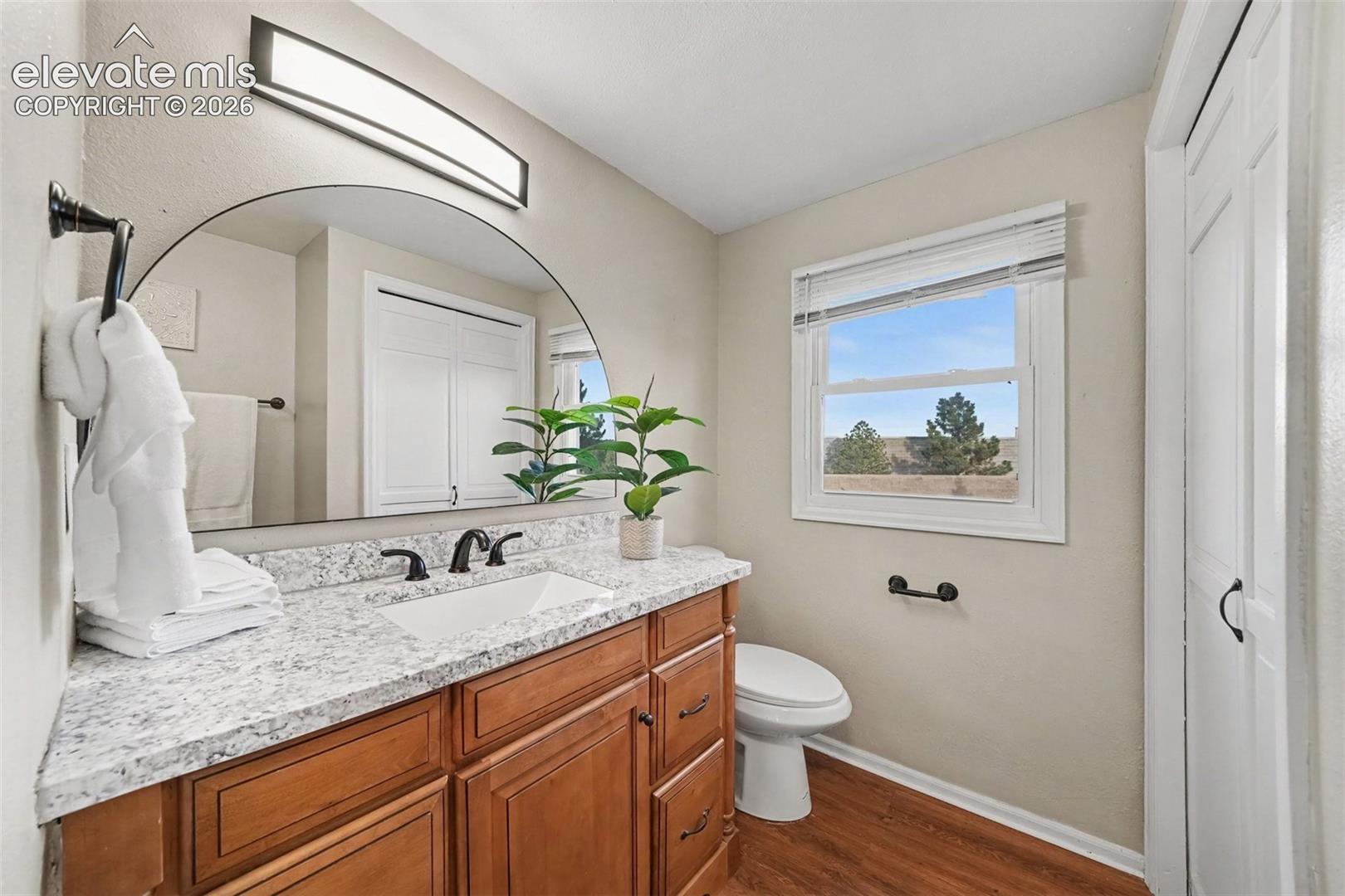 Listing photo 10 for 1275 Berglind Road