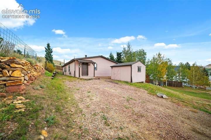 413 W Eaton Avenue — listing photo
