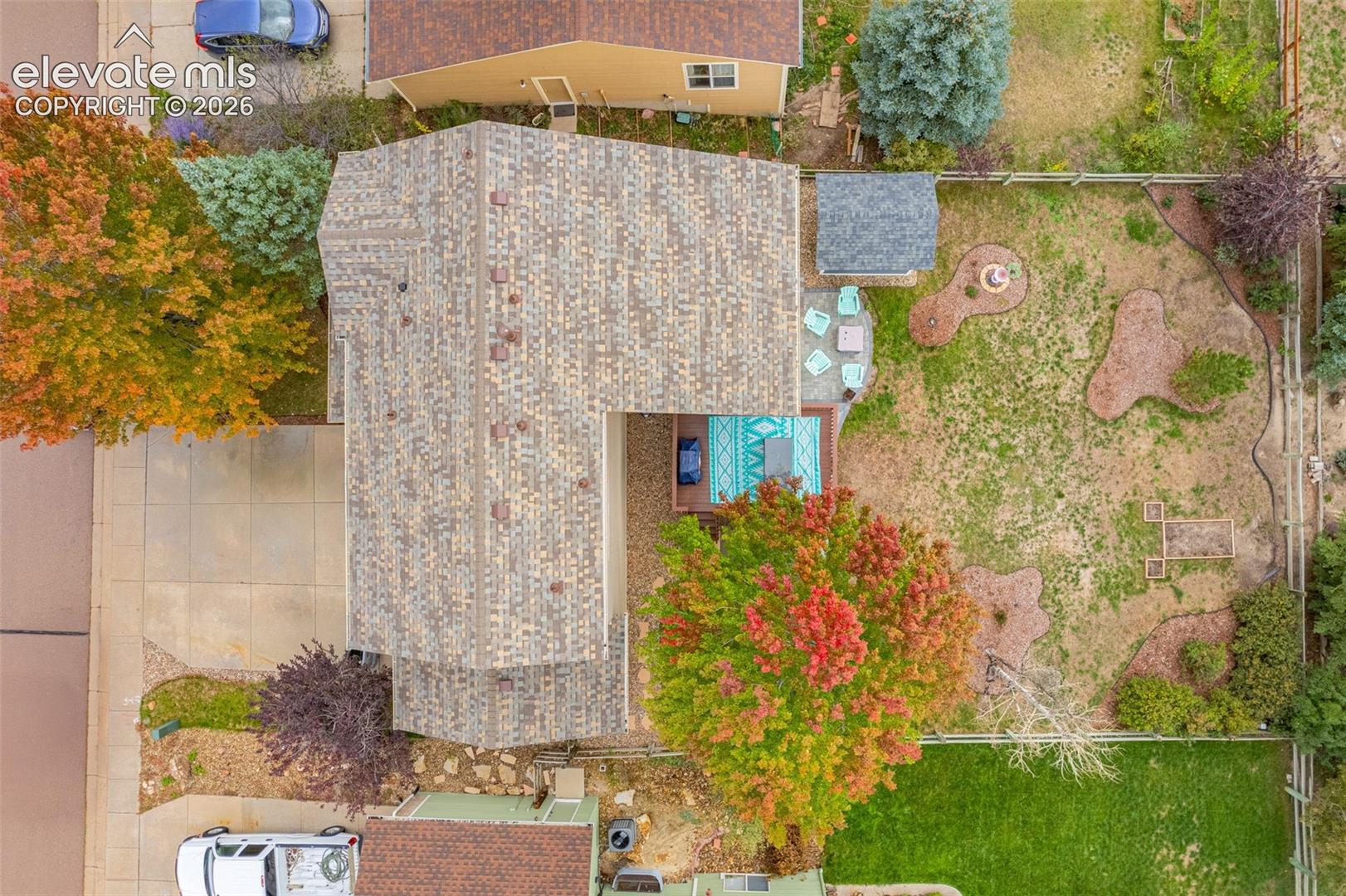 Listing photo 38 for 15628 Dawson Creek Drive