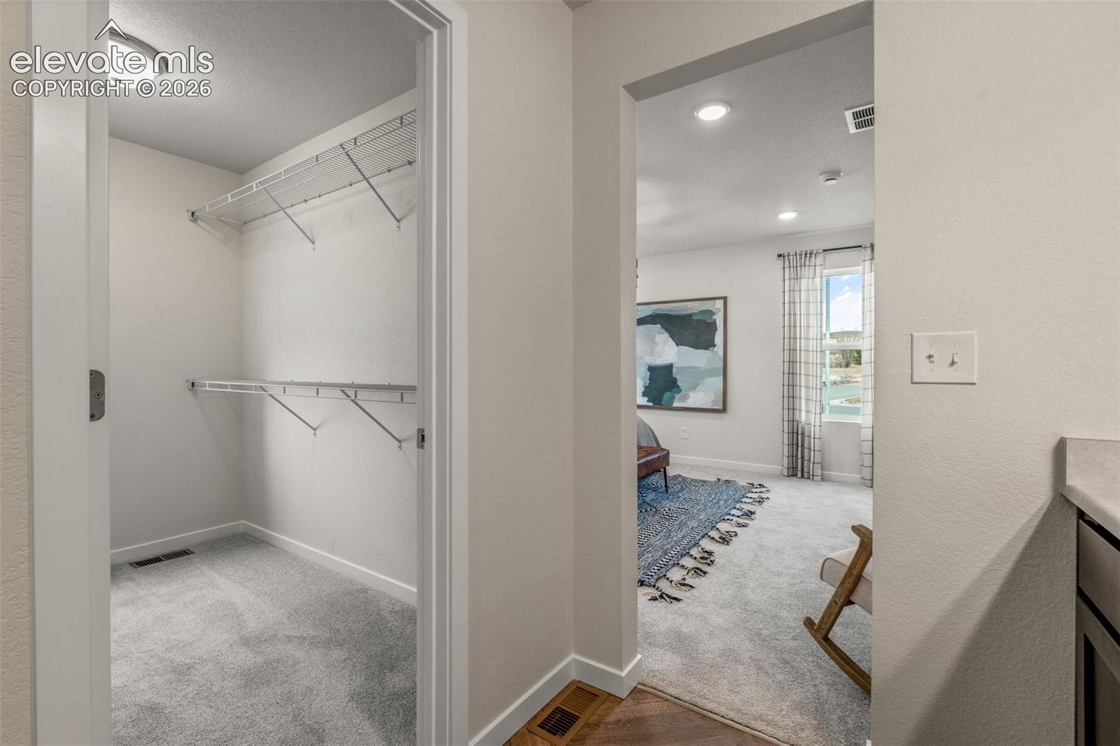 Listing photo 21 for 4912 Havenward View