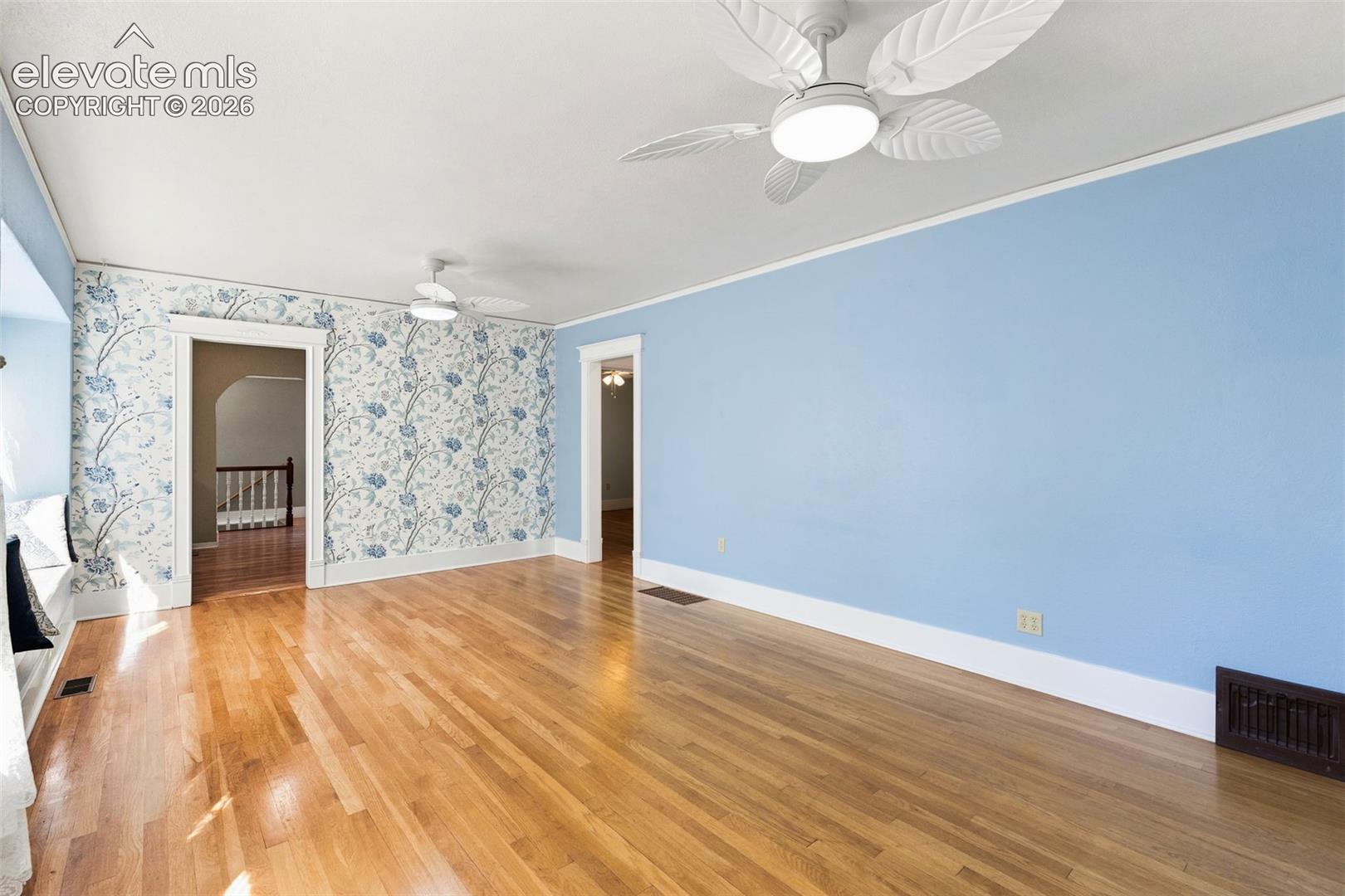 Listing photo 35 for 514 Custer Avenue