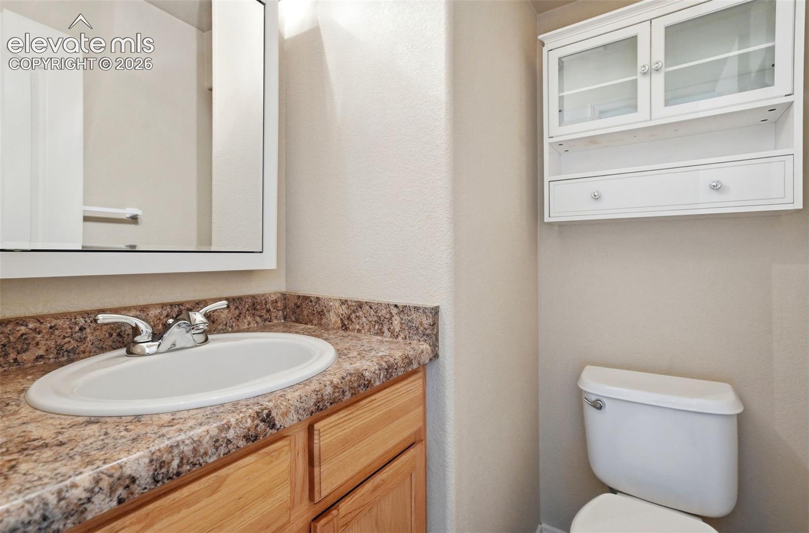 2310 La Salle Street, photo 17