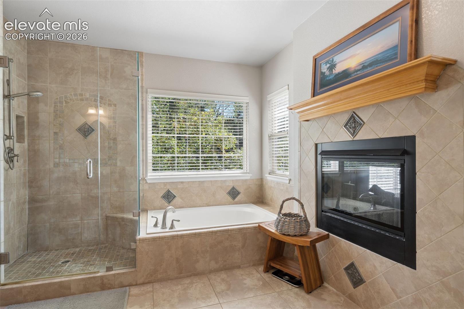 Listing photo 25 for 5830 Broadmoor Bluffs Drive