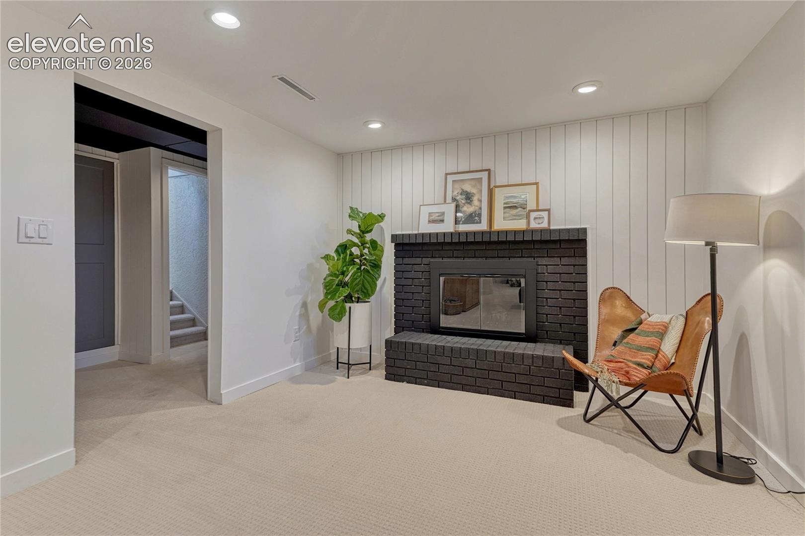 Listing photo 21 for 2845 N Institute Street