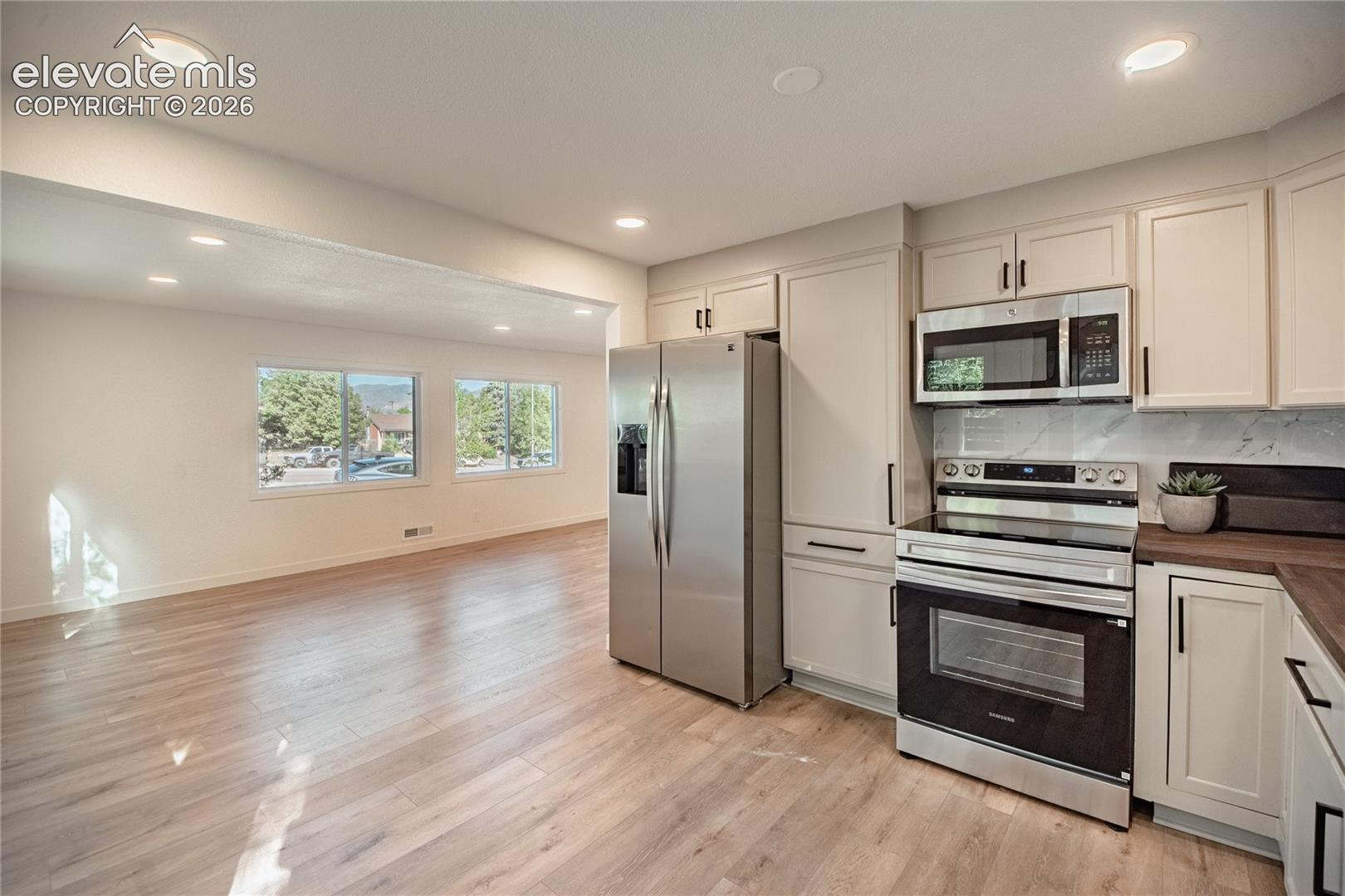 Listing photo 8 for 2311 N Union Boulevard