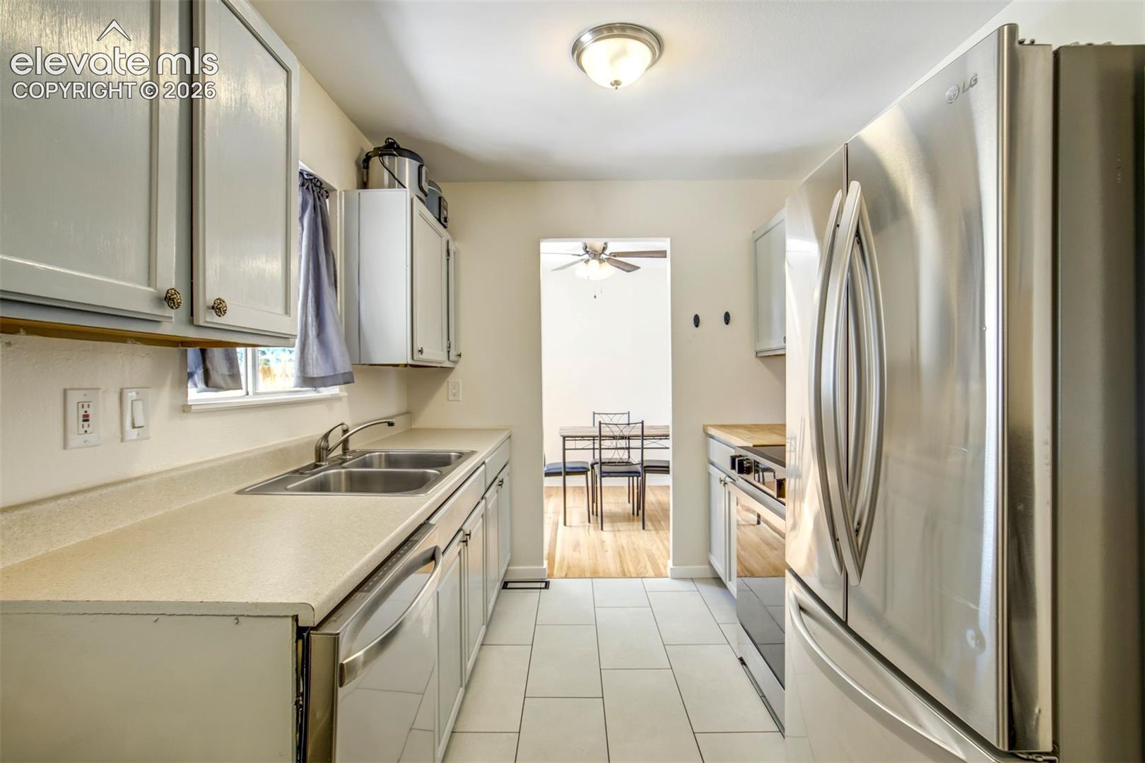 112 Roosevelt Street, photo 14