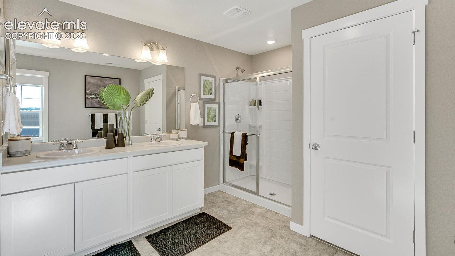 Listing photo 18 for 6636 Dragontail Terrace