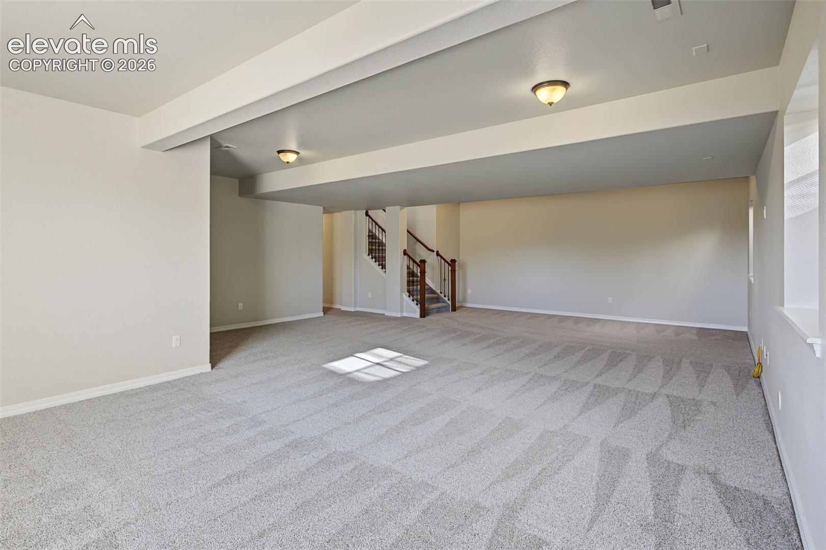 Listing photo 22 for 15621 Lake Mist Drive