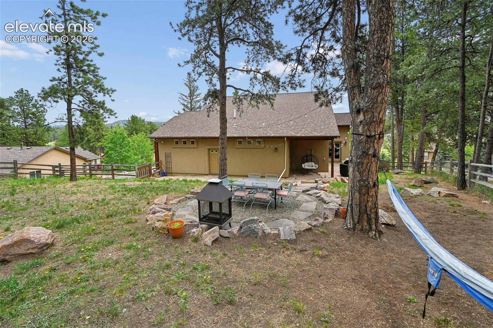 Listing photo 35 for 1350 Masters Drive